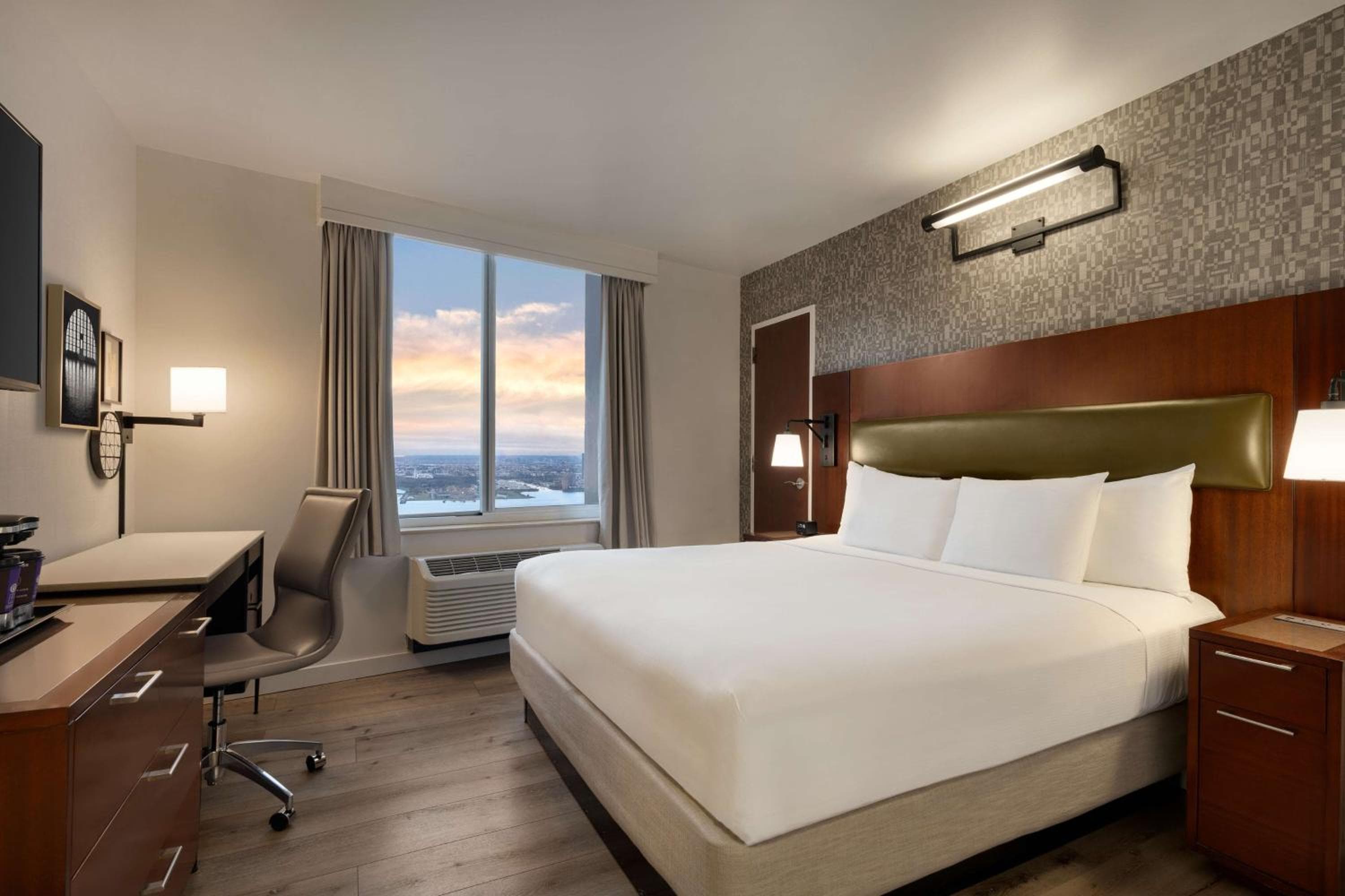 DoubleTree dell'Hilton New York Downtown — 18