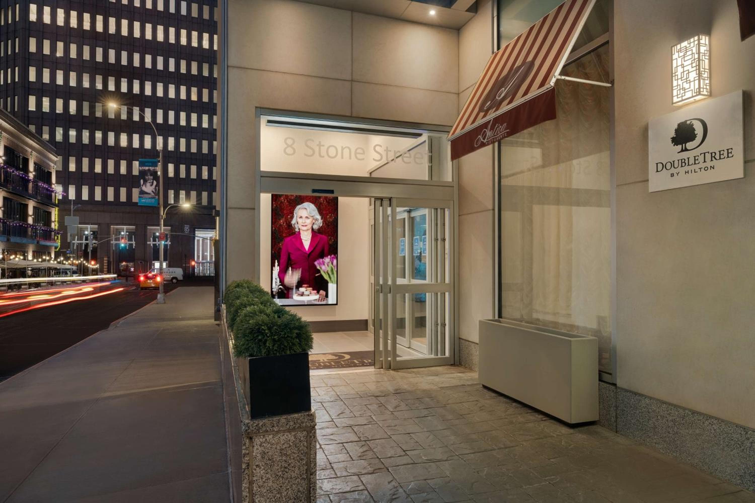 DoubleTree by Hilton New York Downtown — 22
