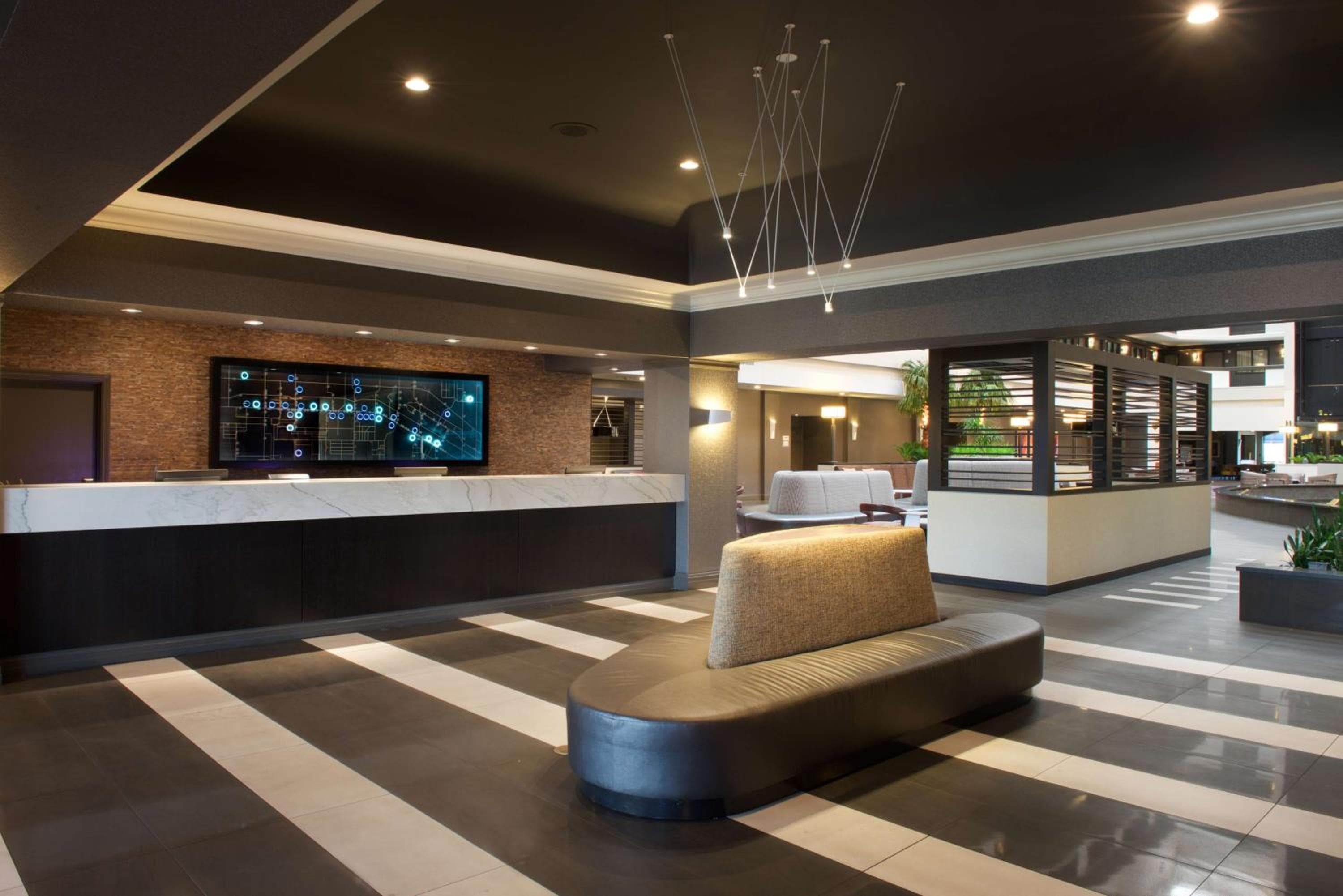 Embassy Suites by Hilton Las Vegas — 17