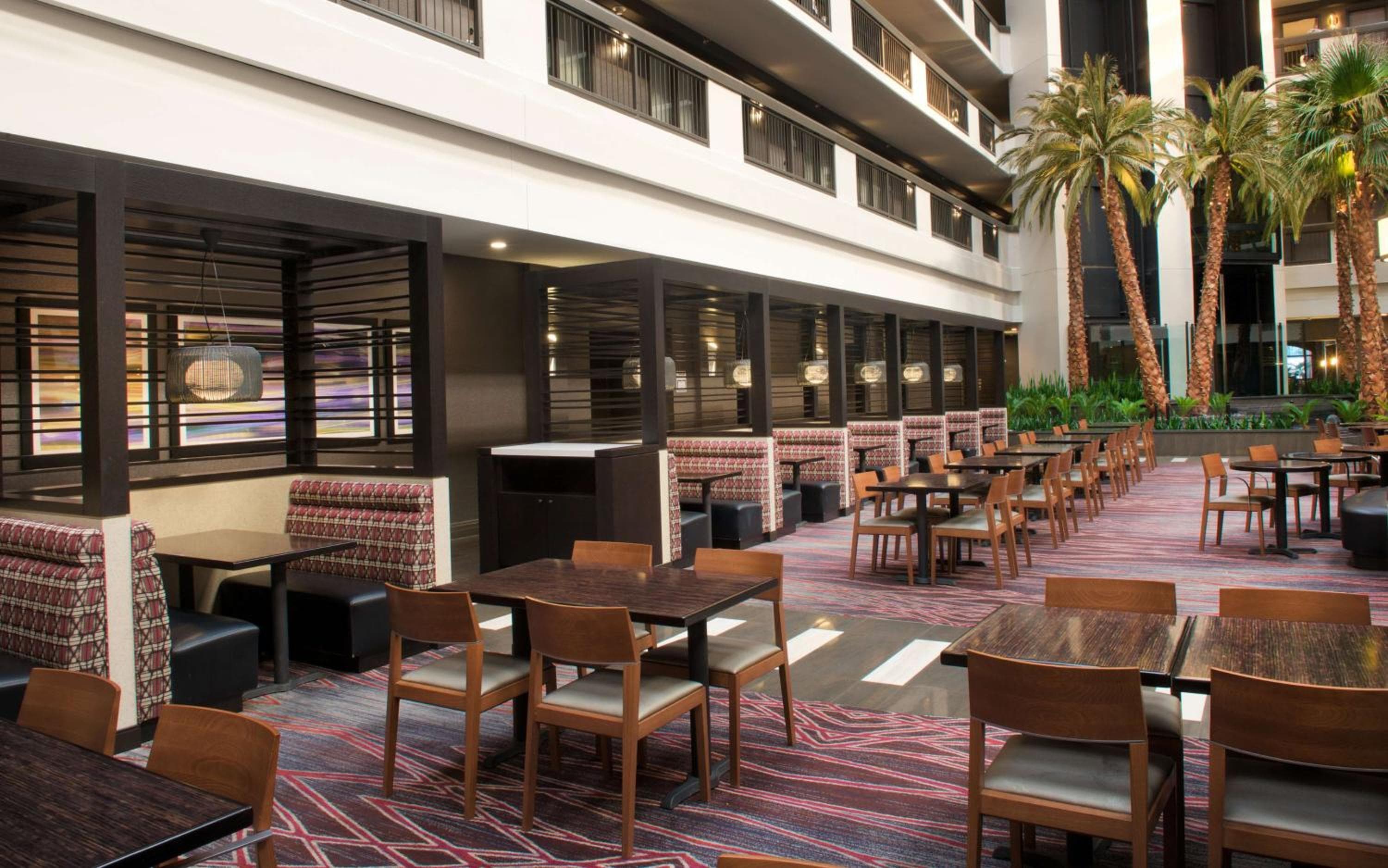 Embassy Suites by Hilton Las Vegas — 20