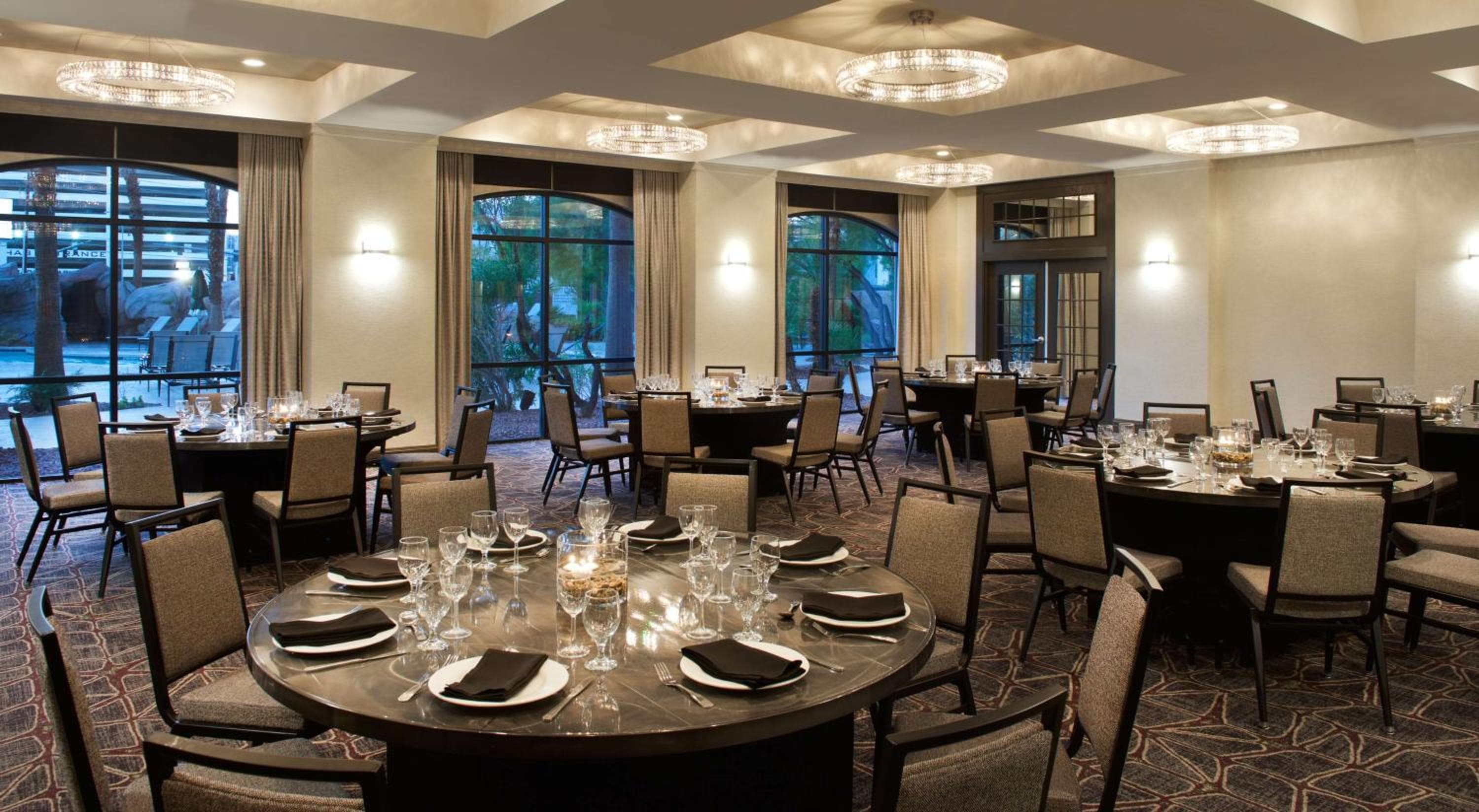 Embassy Suites by Hilton Las Vegas — 5