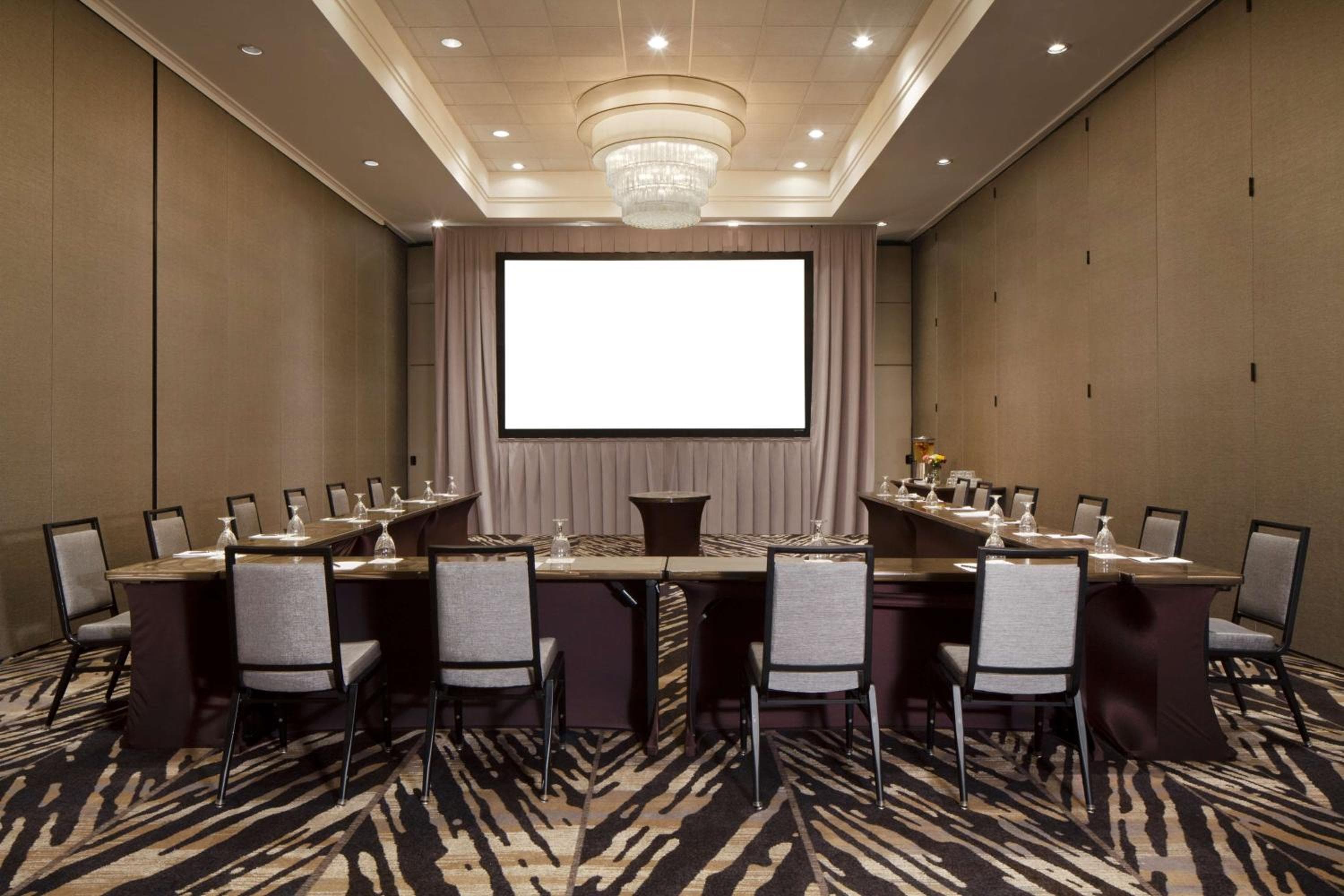 Hilton Tampa Airport Westshore — 9