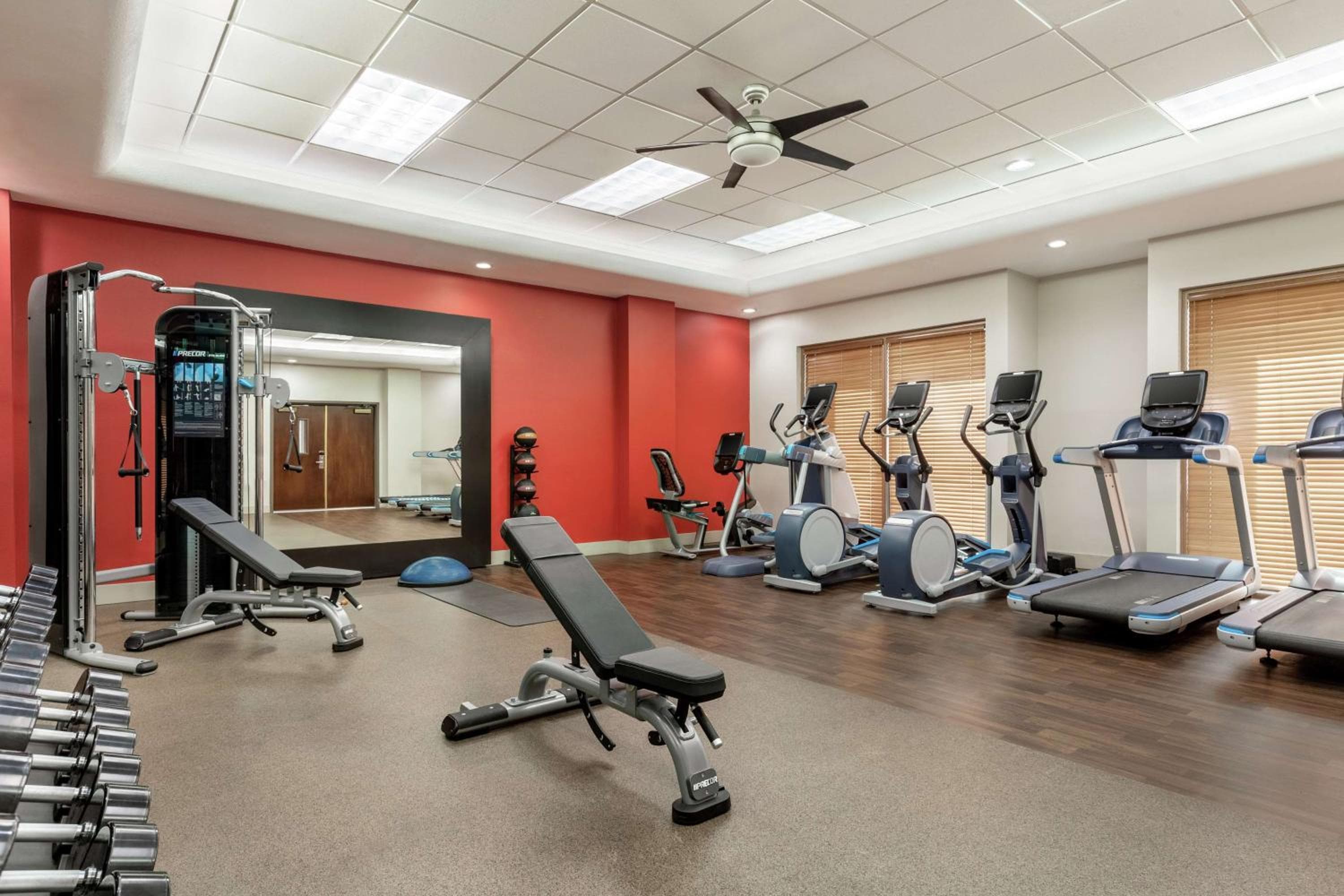 Embassy Suites by Hilton Centro de Convenciones Las Vegas — 14