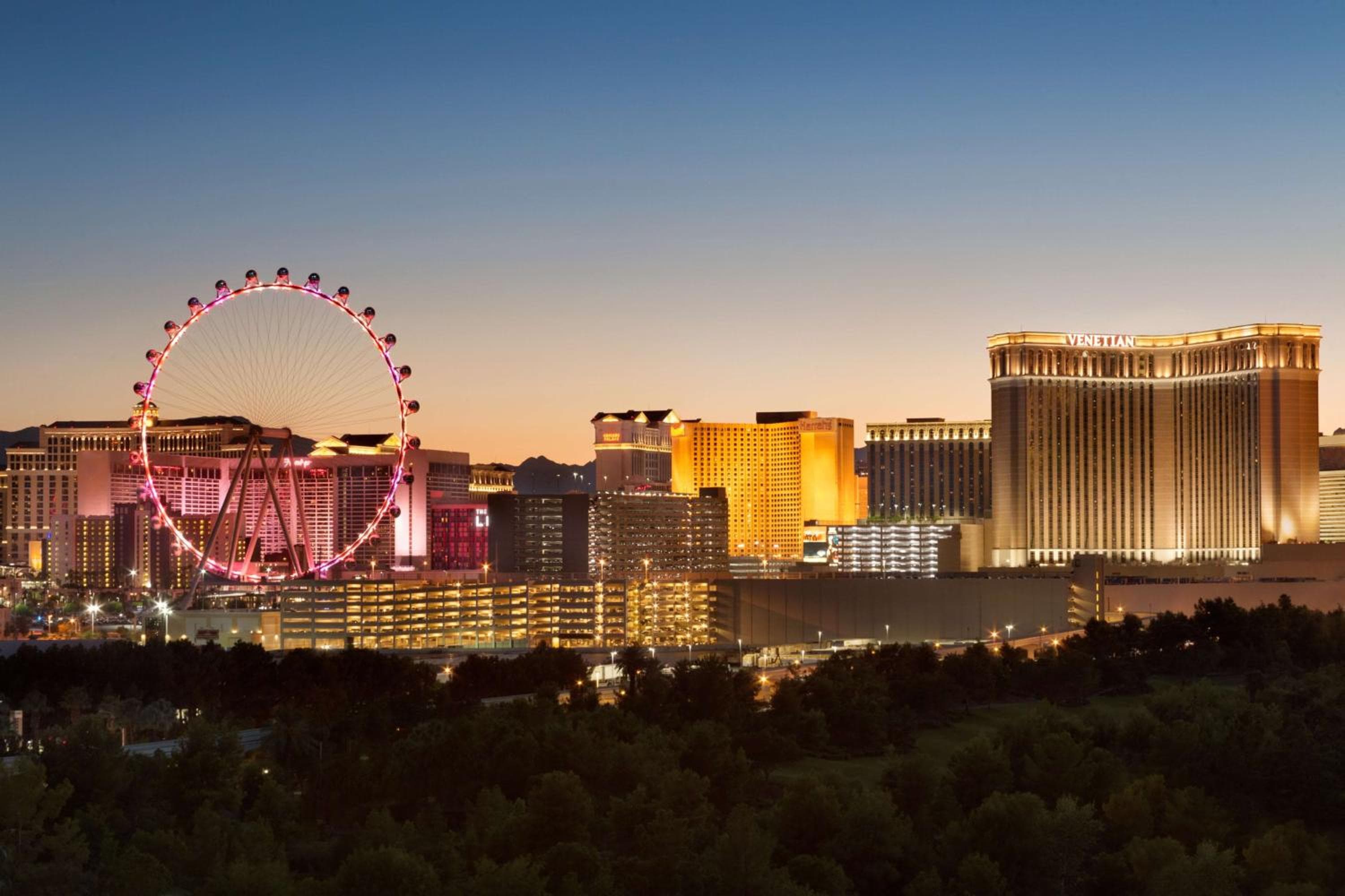 Embassy Suites by Hilton Centro de Convenciones Las Vegas — 15