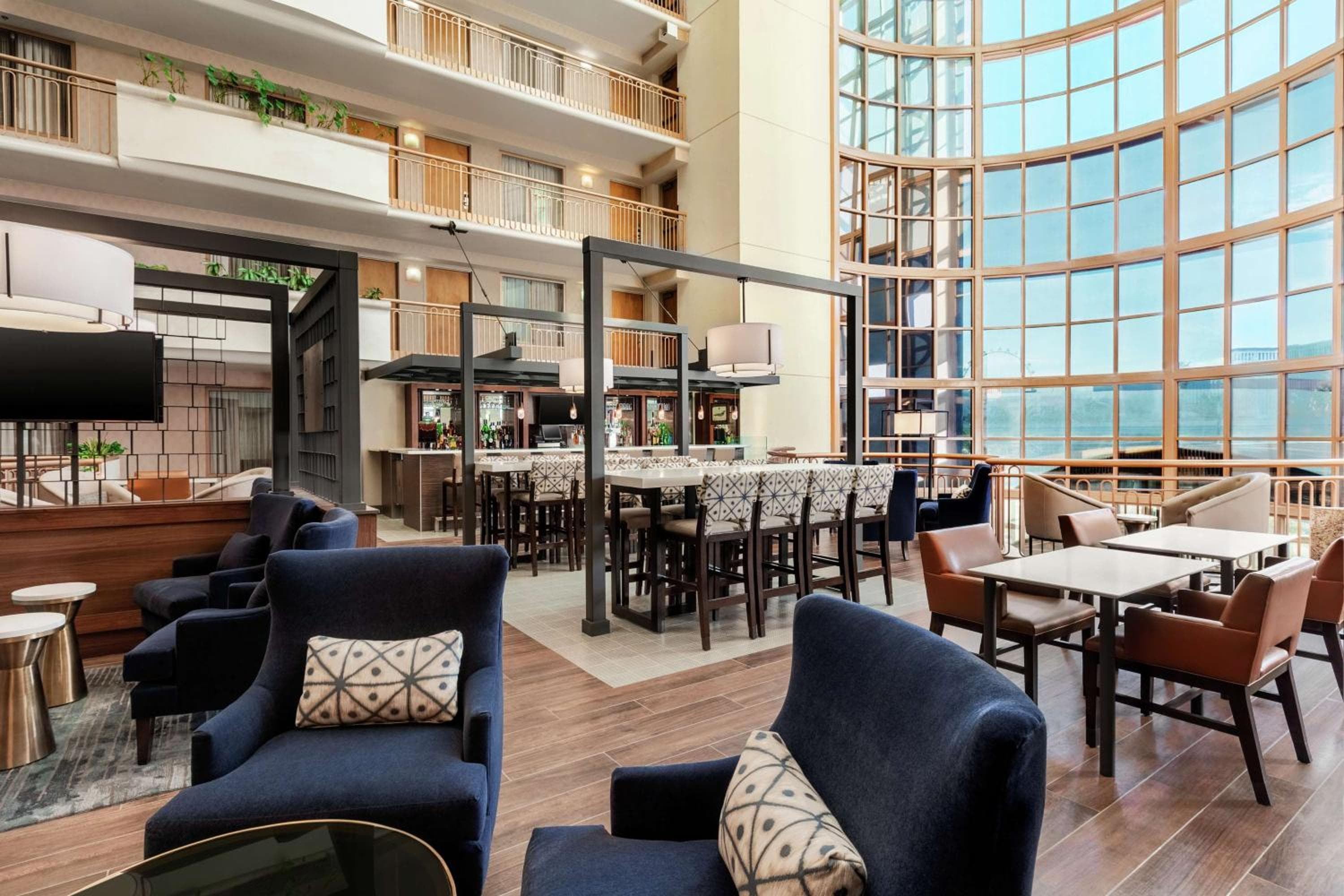 Embassy Suites by Hilton Convention Center Las Vegas — 26