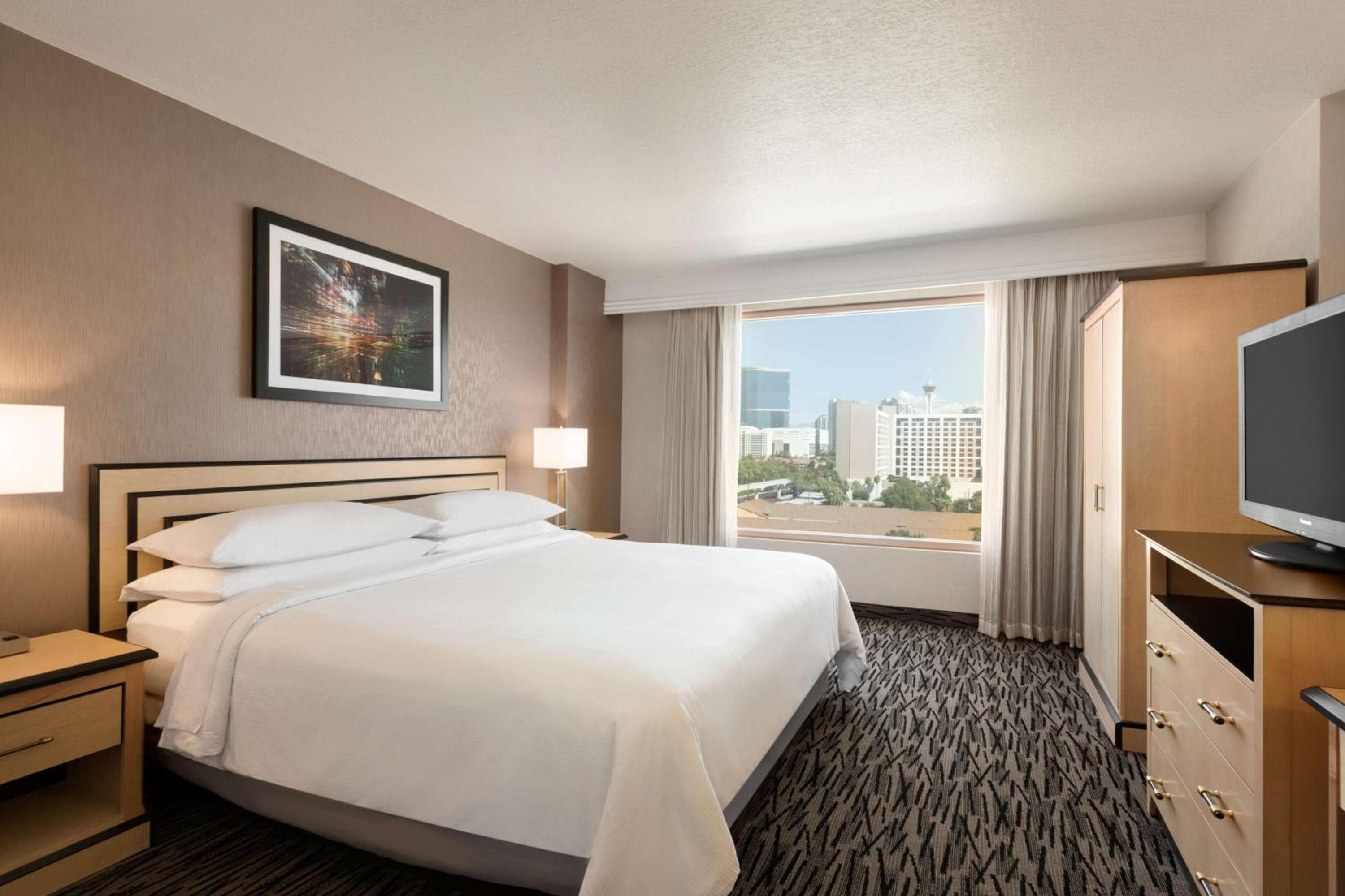 Embassy Suites by Hilton Convention Center Las Vegas — 9