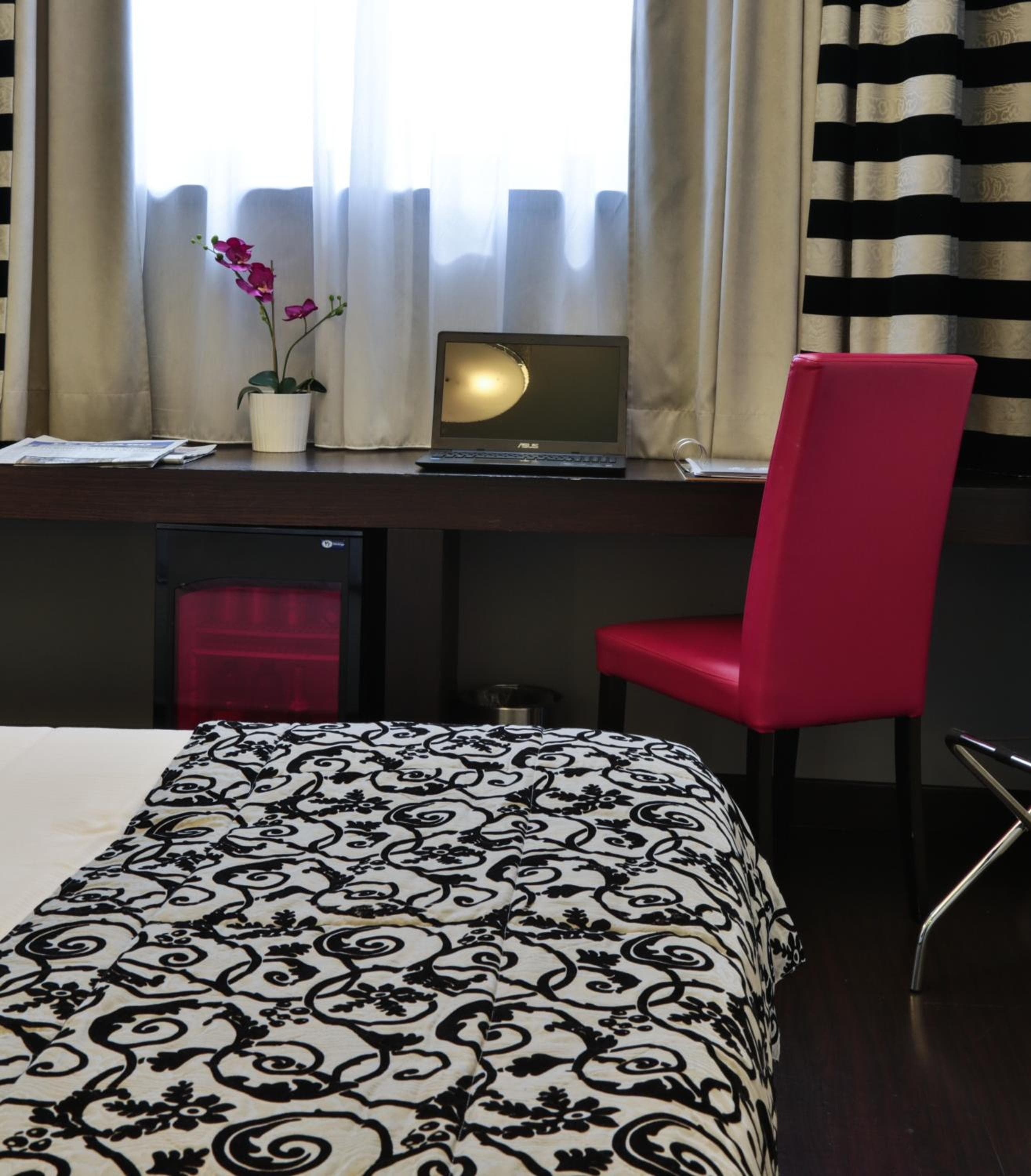 Best Western Cinemusic Hotel — 18