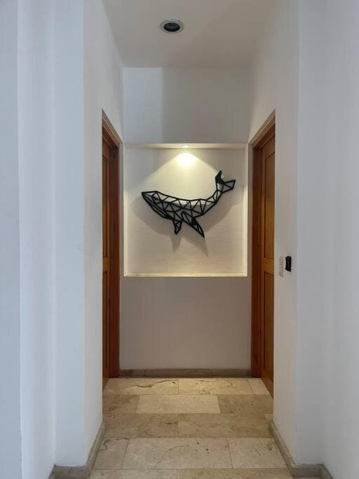 Sea view, king-size bed, wheelchair access — 7
