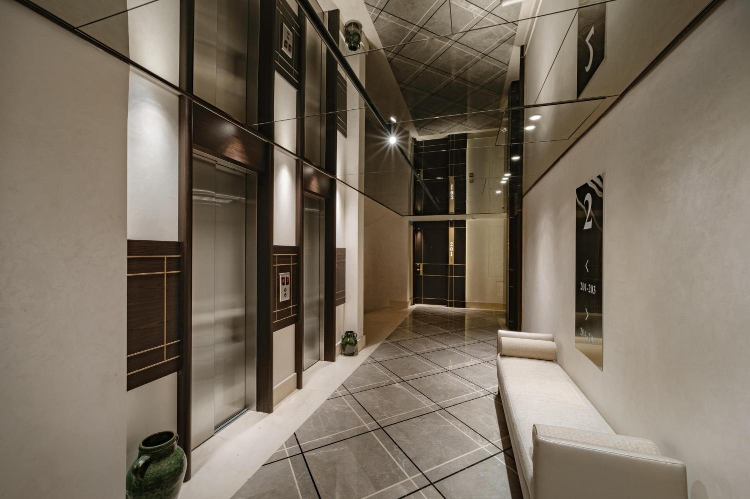 Bentley Hotel Bosphorus - Special Class — 12