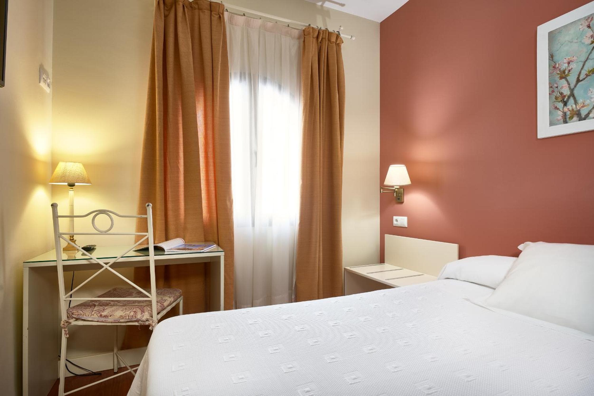 Hotel Murillo — 18