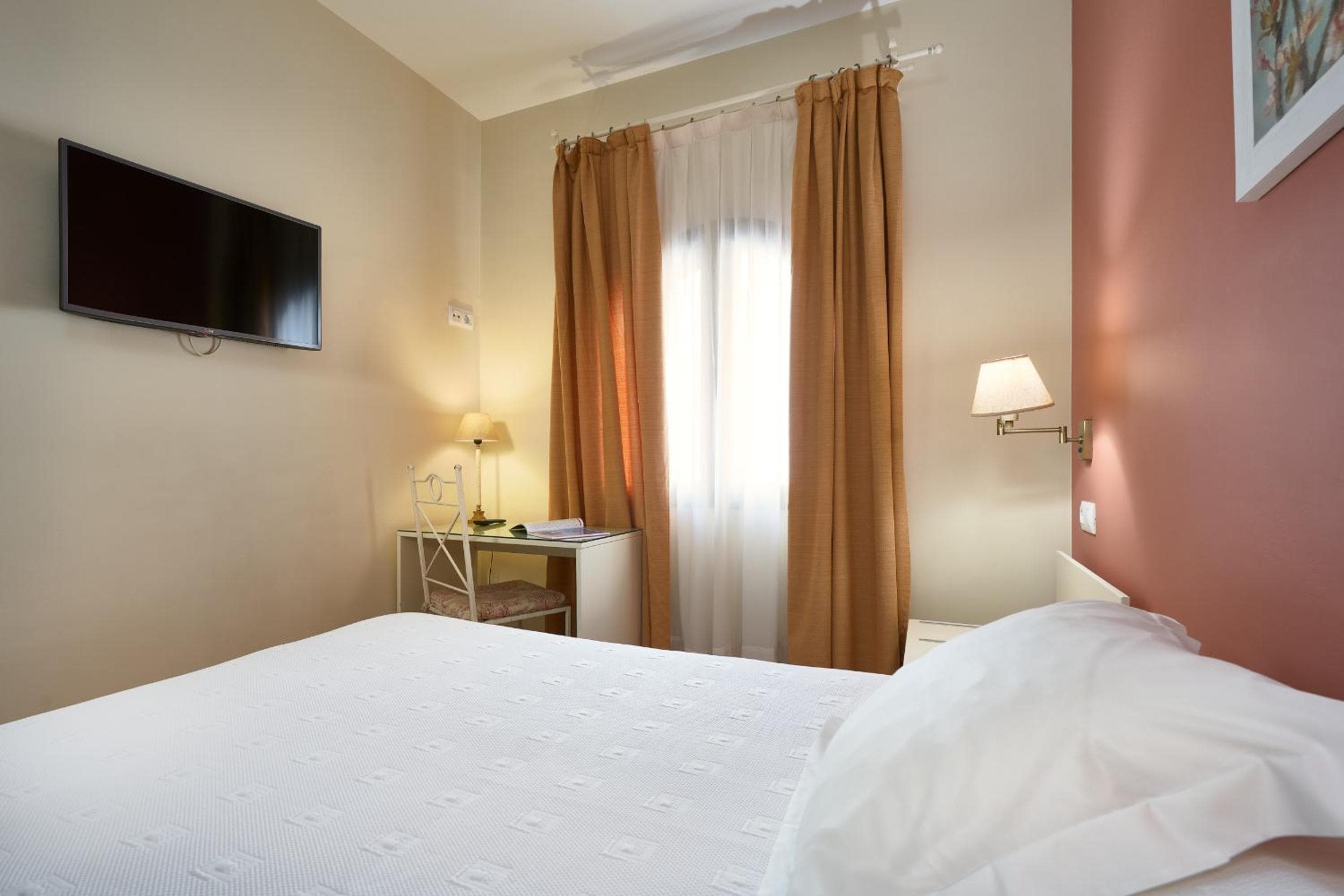 Hotel Murillo — 4