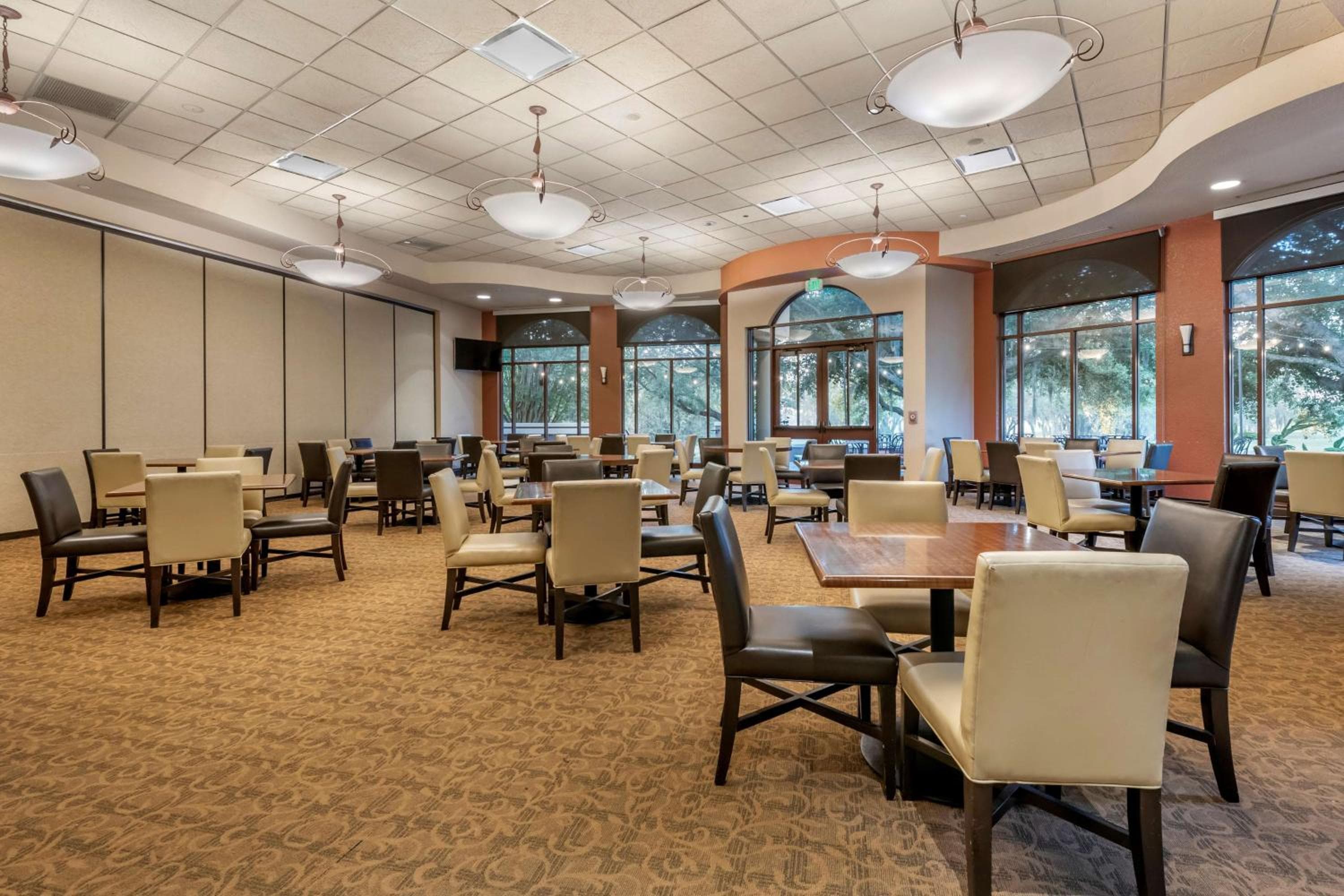 Hilton Vacation Club Mystic Dunes Orlando — 17