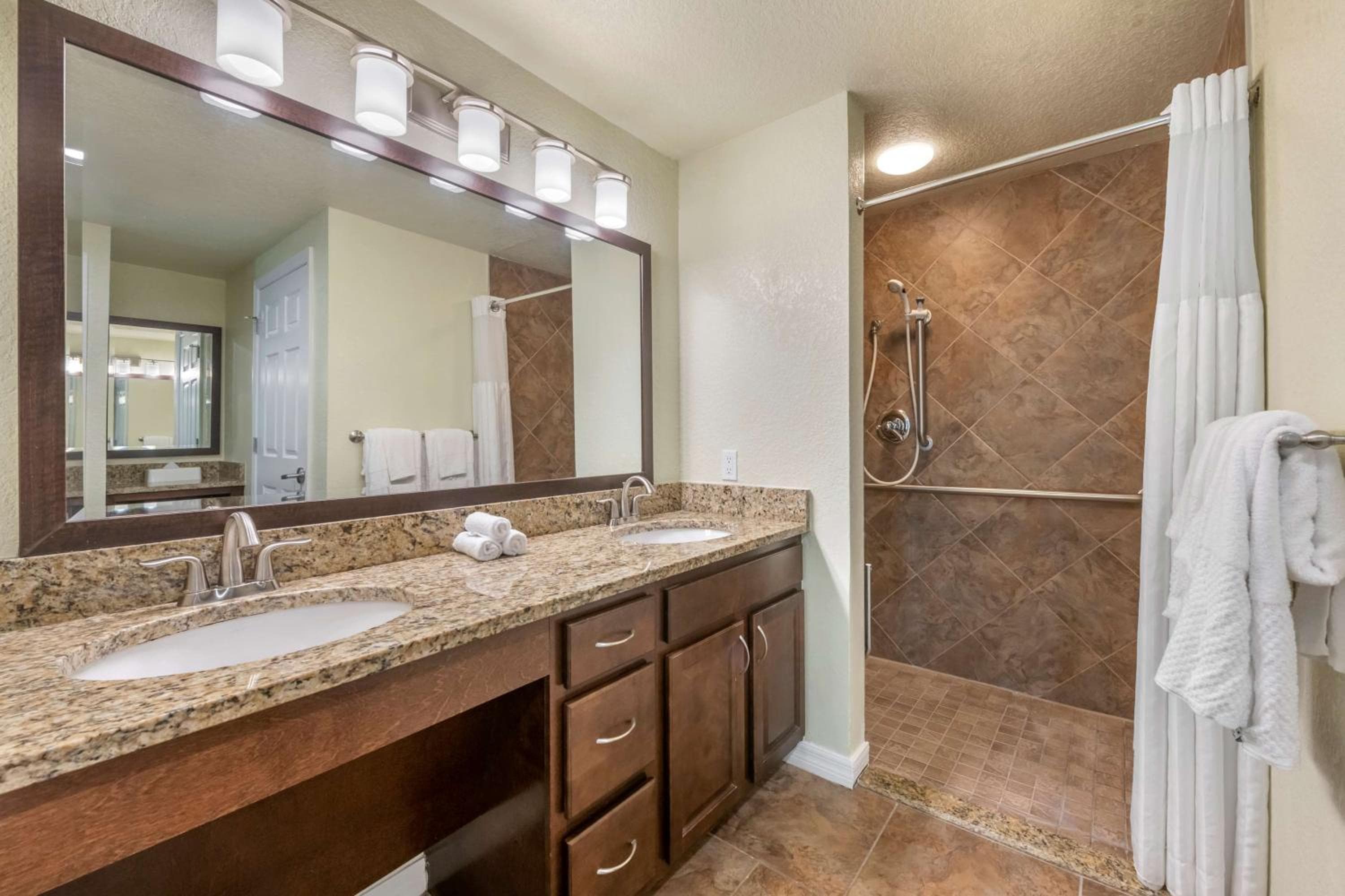 Hilton Vacation Club Mystic Dunes Orlando — 21