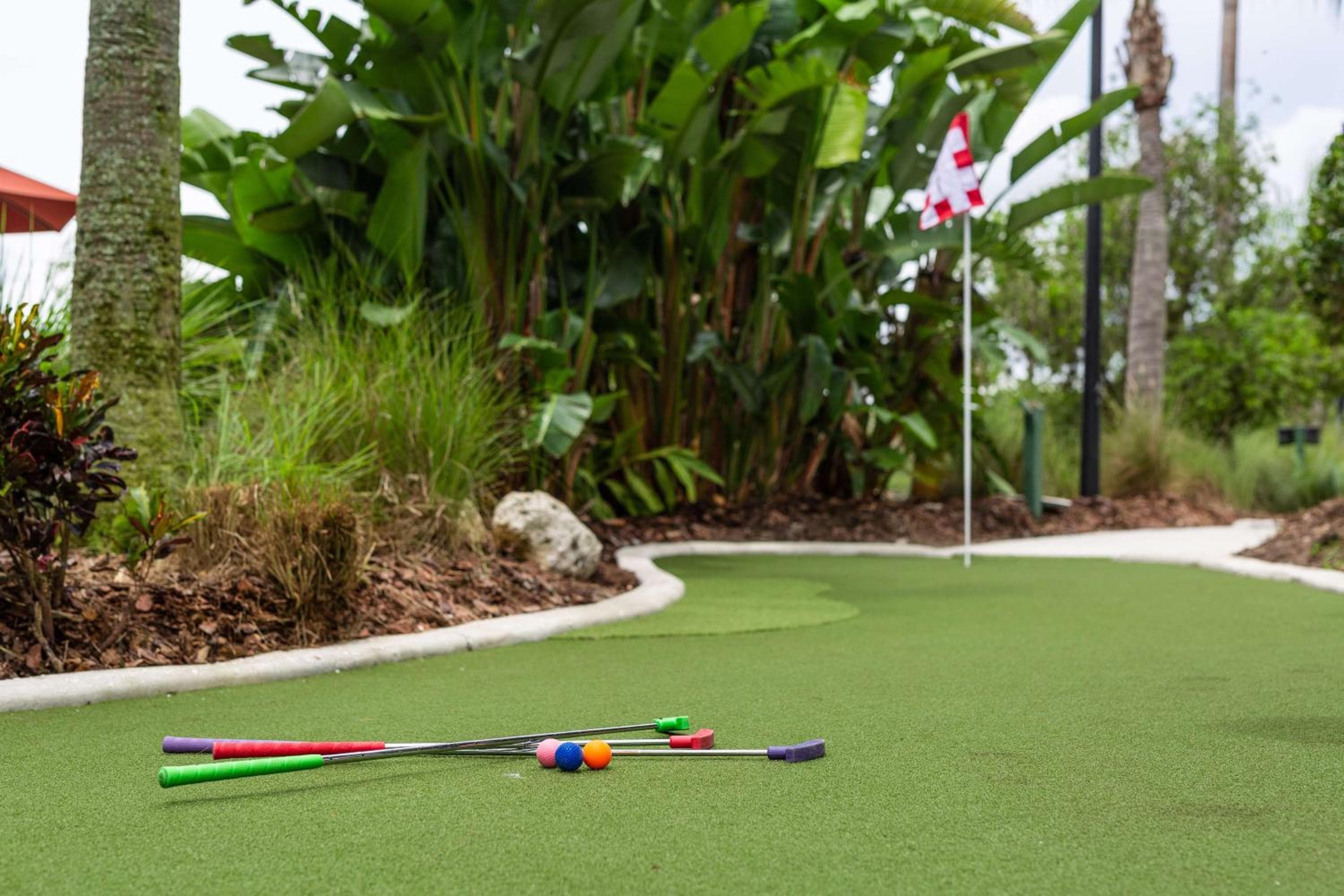 Hilton Vacation Club Mystic Dunes Orlando — 13