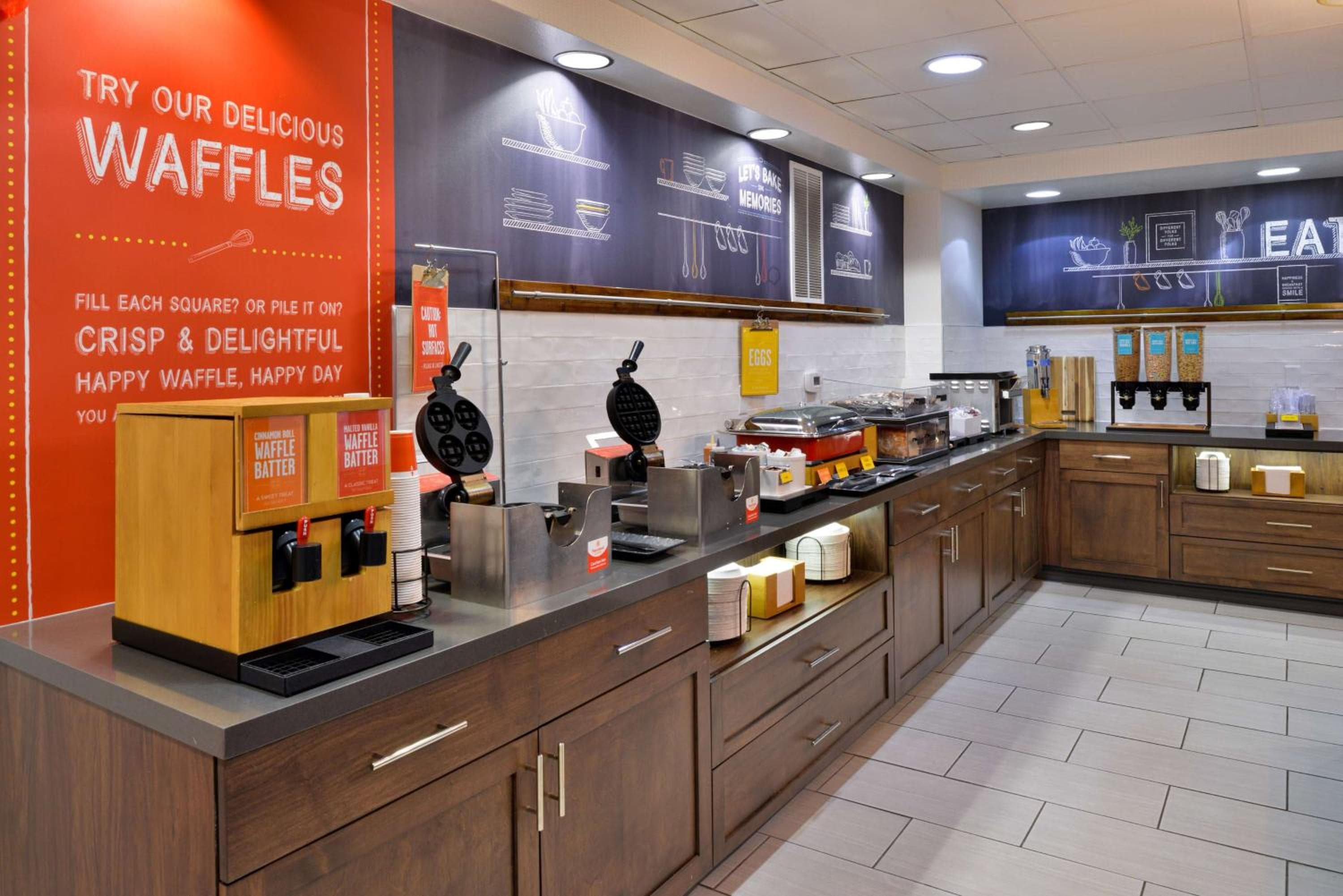 Hampton Inn & Suites Las Vegas Airport — 11