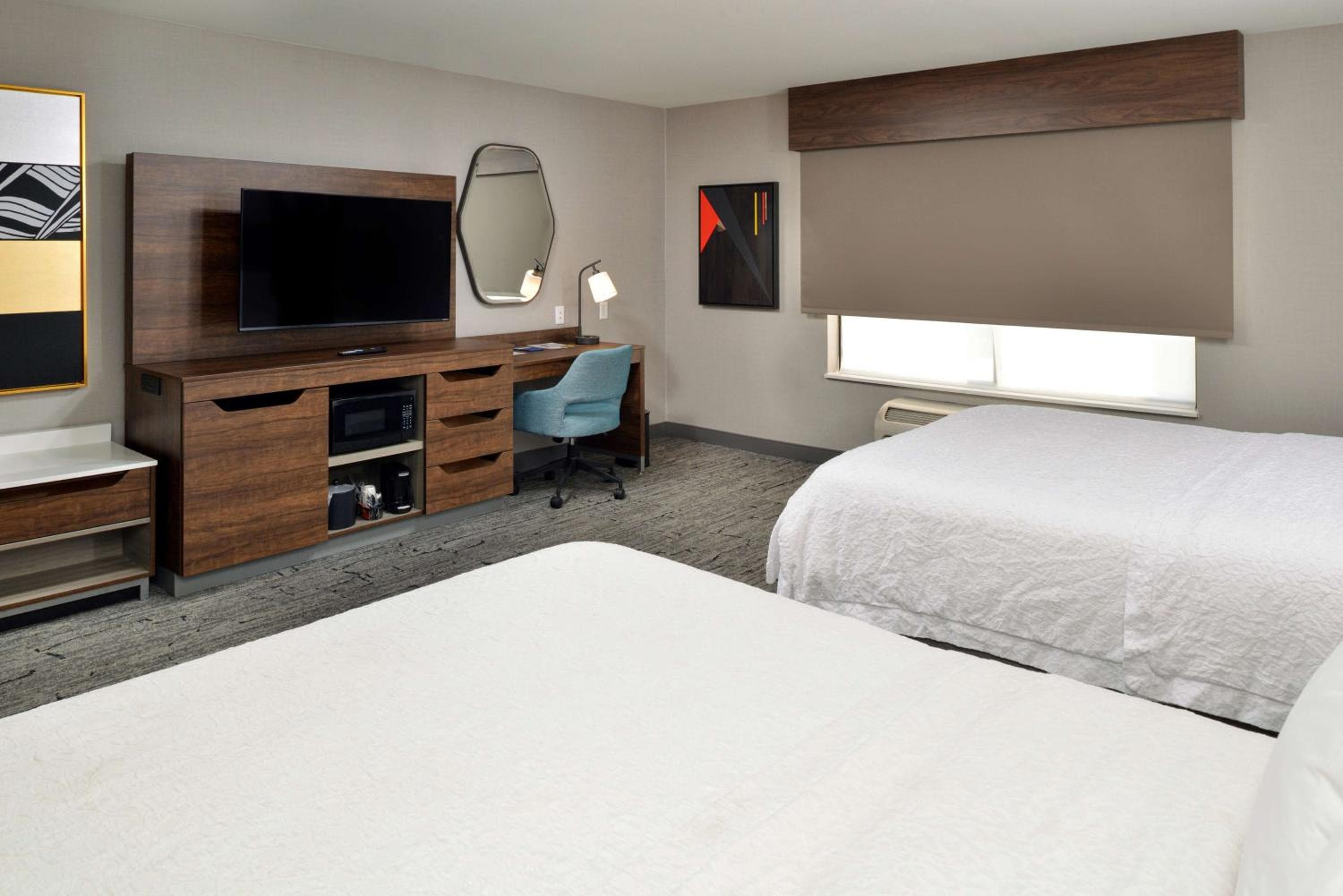 Hampton Inn & Suites Las Vegas Airport — 19