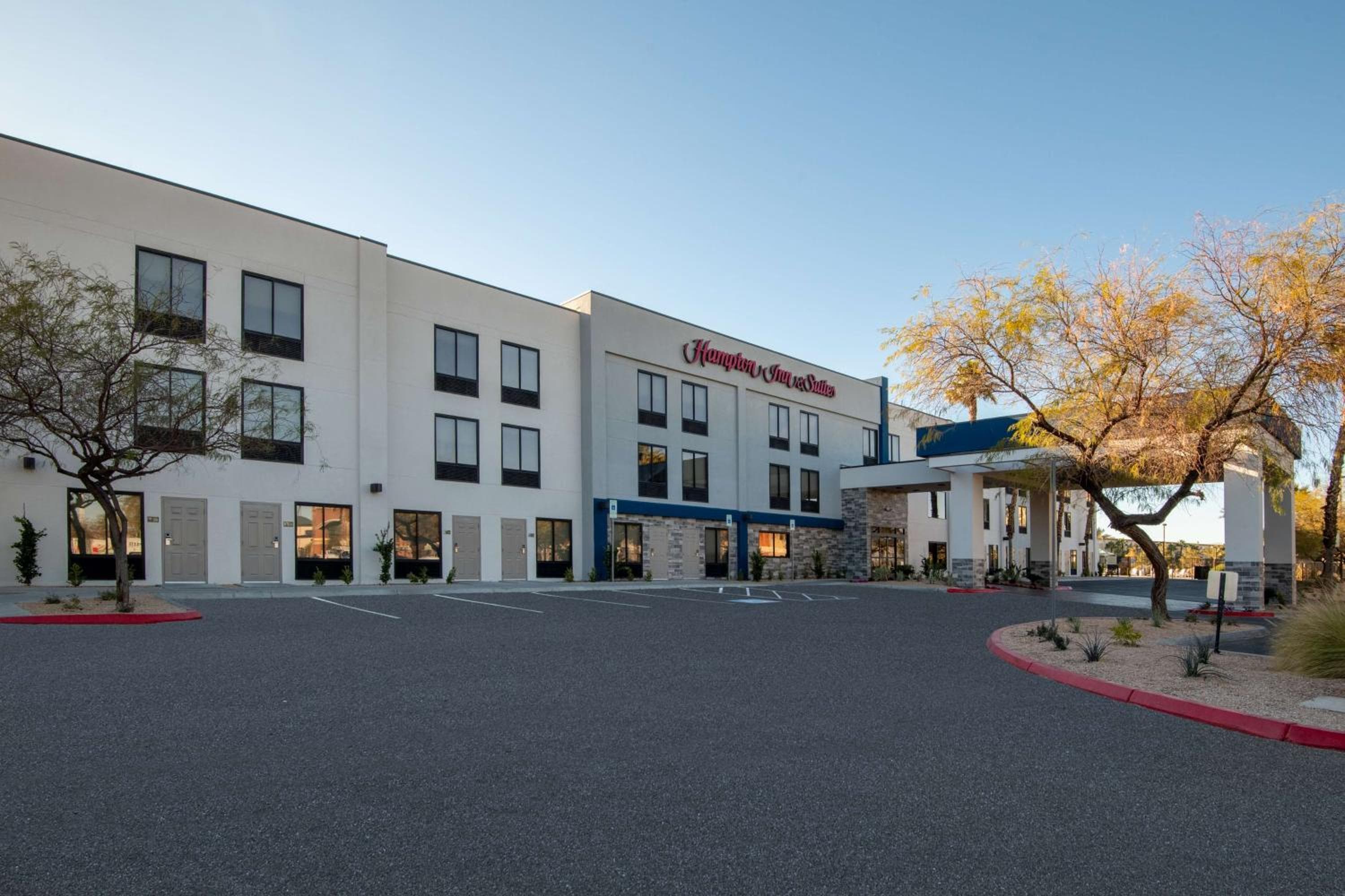 Hampton Inn & Suites Las Vegas-Henderson — 4