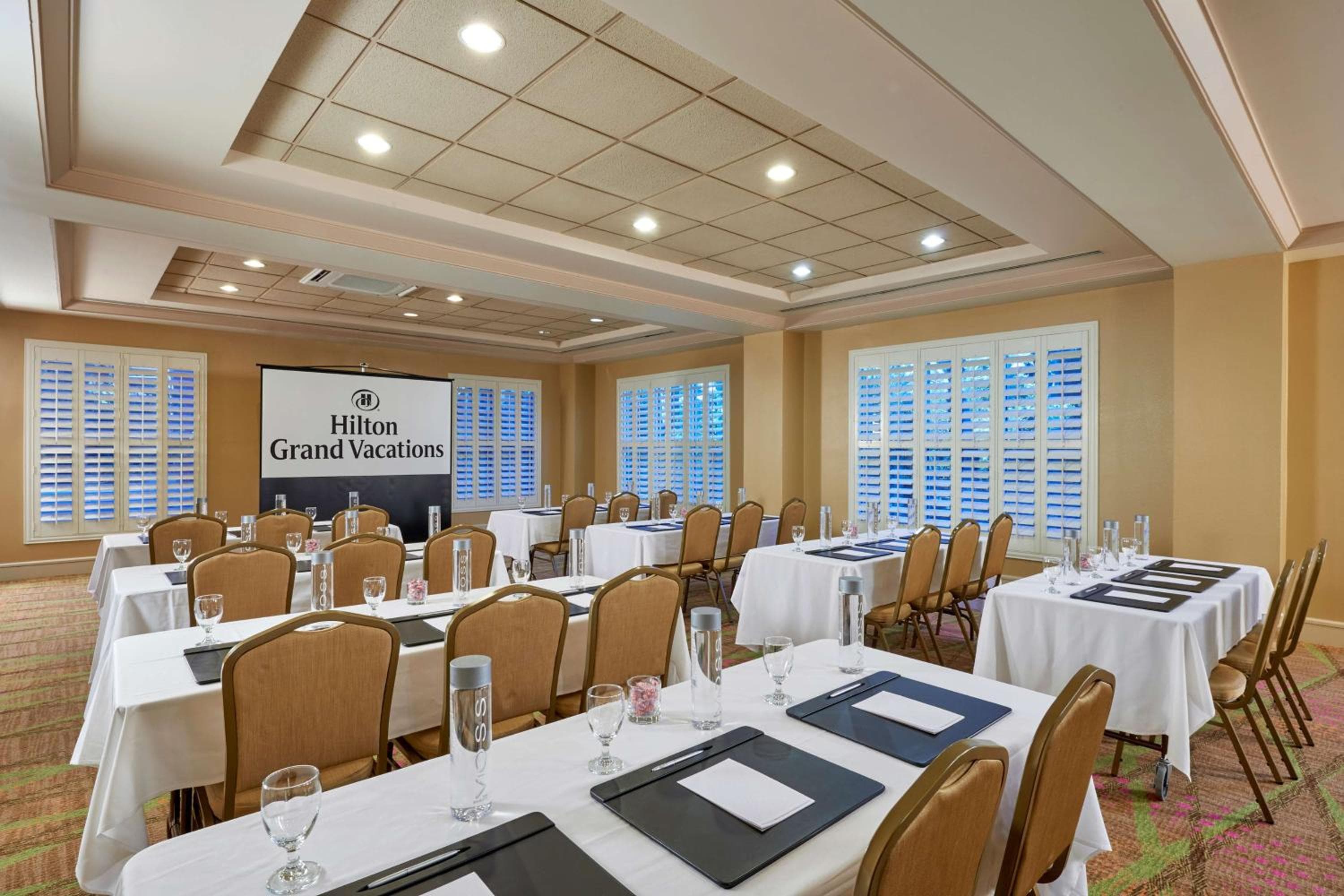 Hilton Grand Vacations Club Flamingo Las Vegas — 25