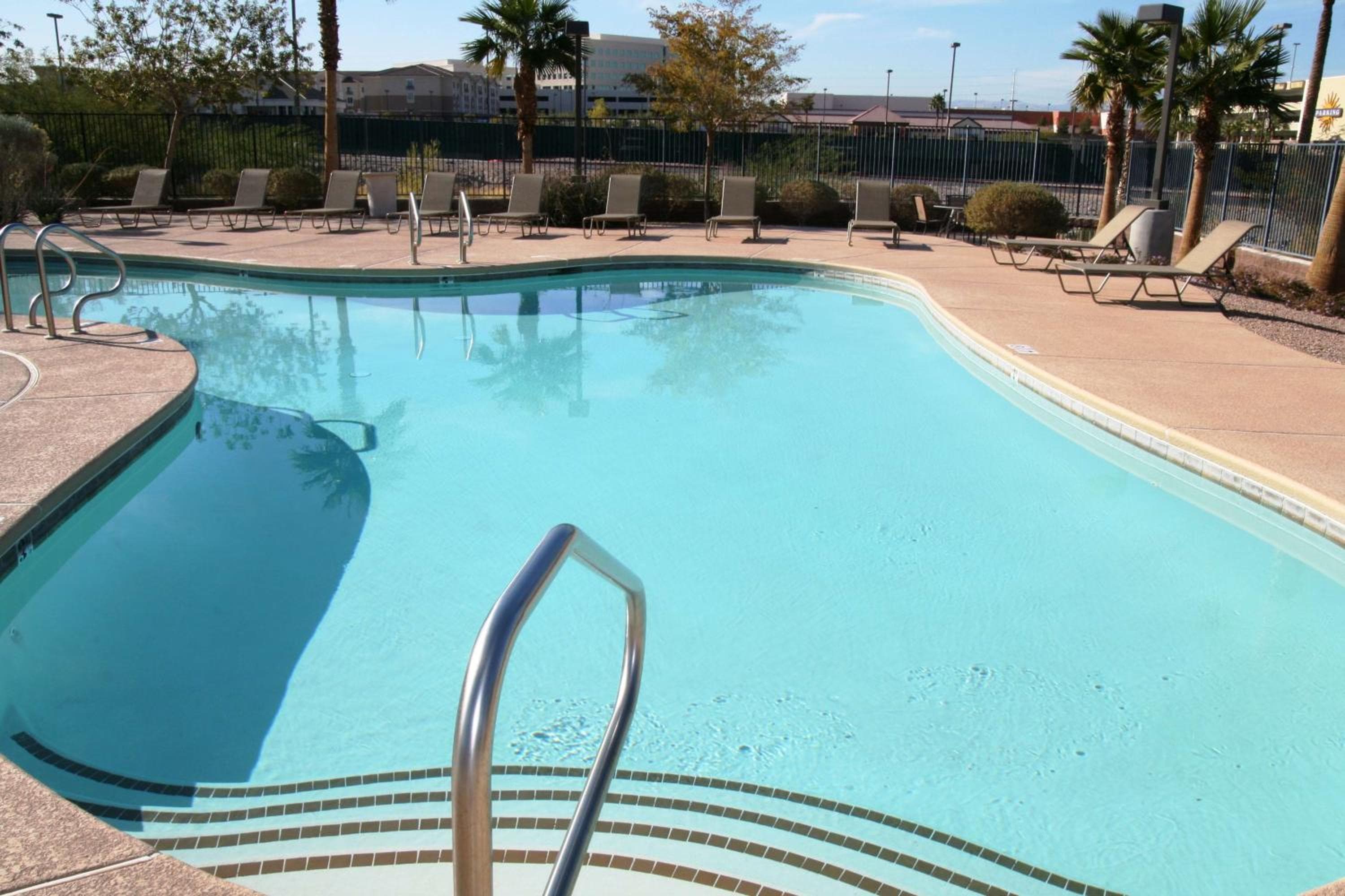 Hampton Inn & Suites Las Vegas-Henderson — 16