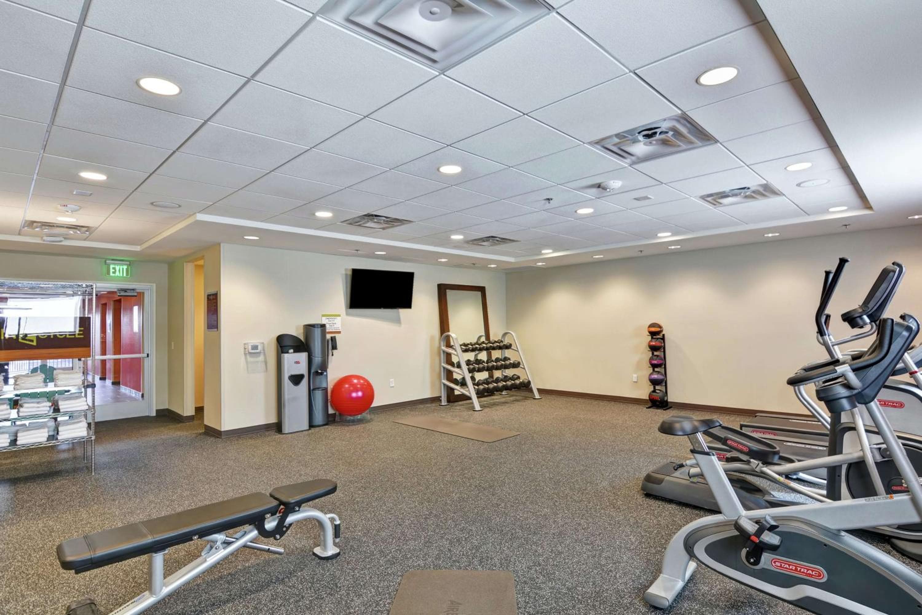 Home2 Suites By Hilton Las Vegas Strip Sur — 15