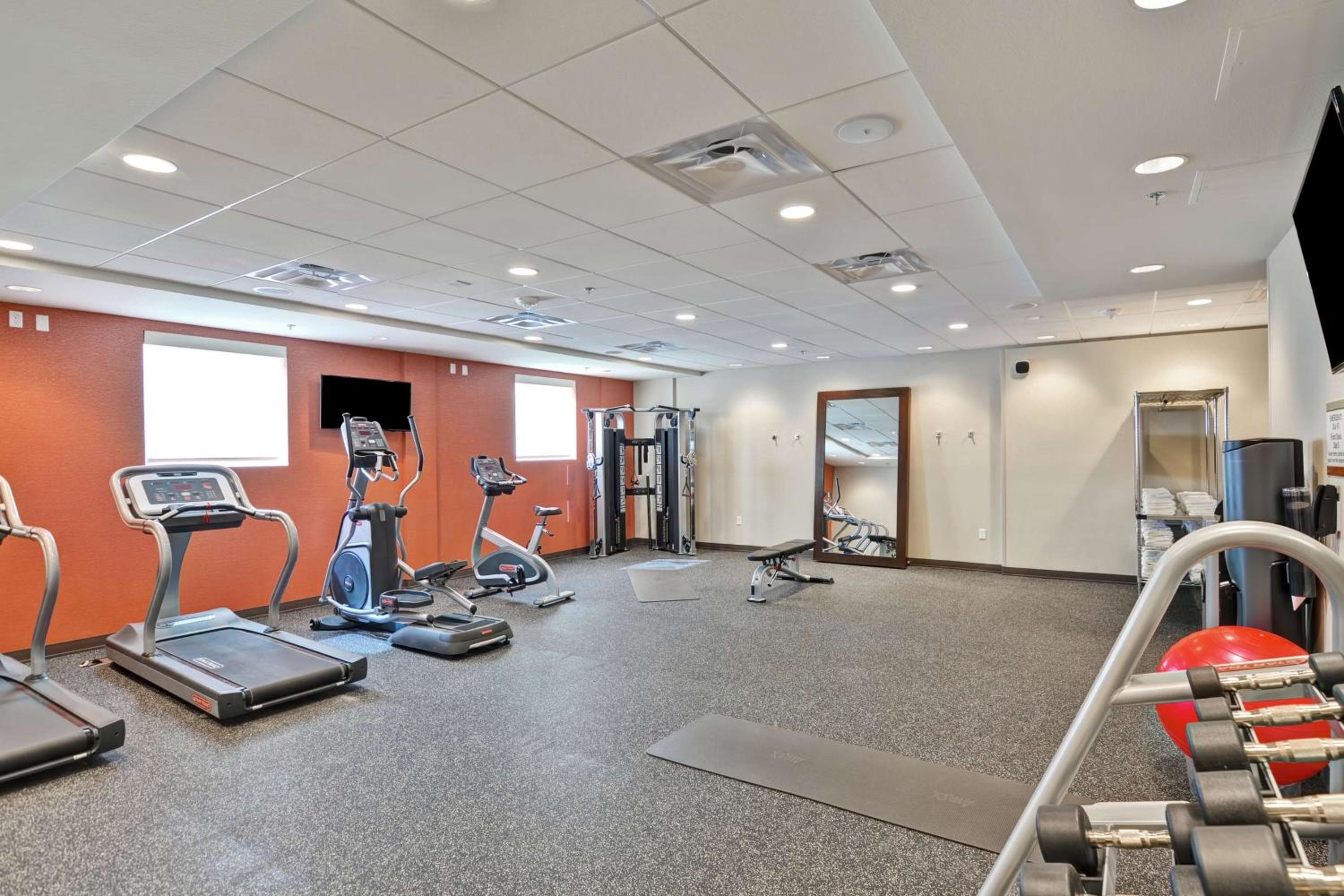 Home2 Suites By Hilton Las Vegas Strip Sur — 16