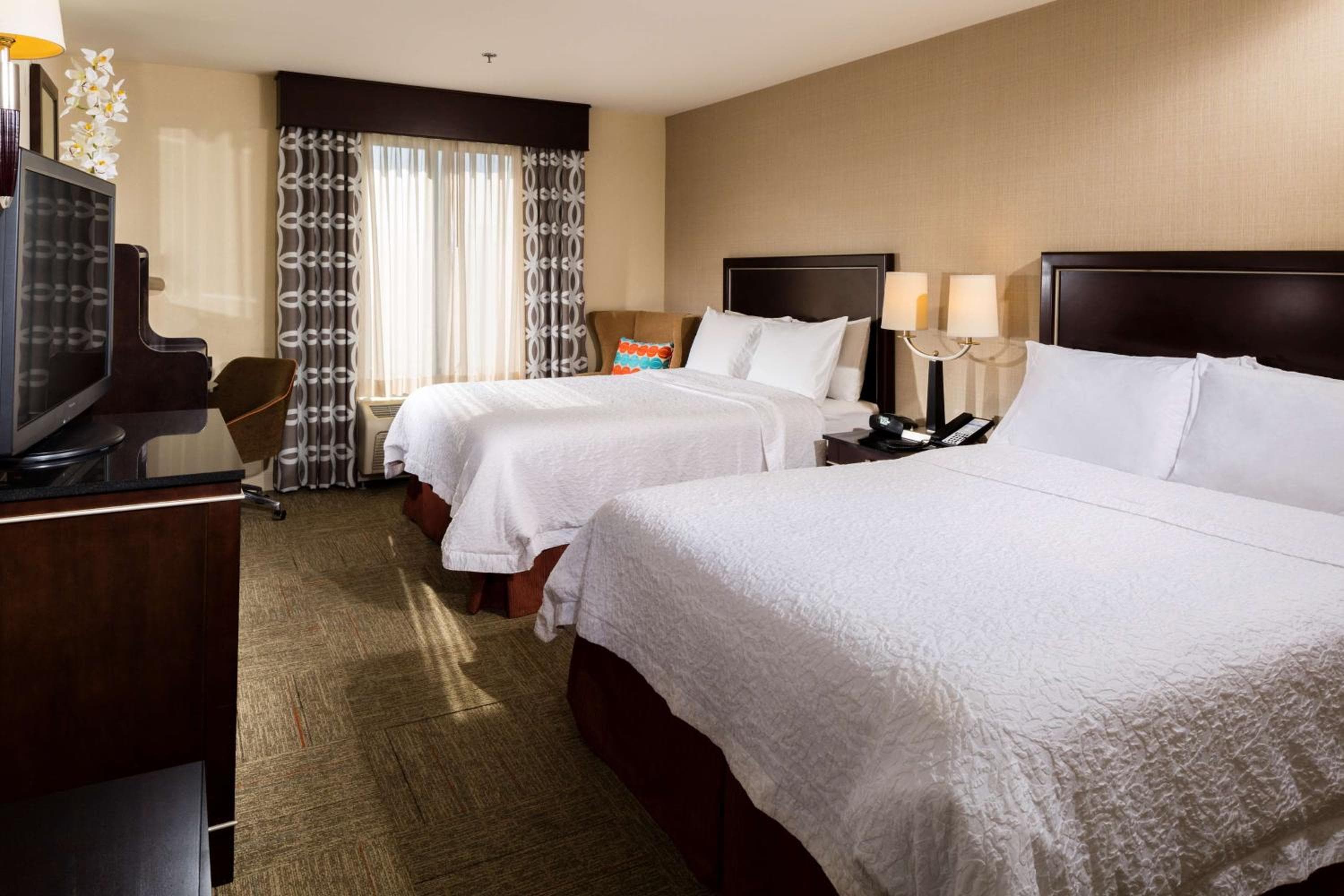 Hampton Inn & Suites Las Vegas Sur — 4