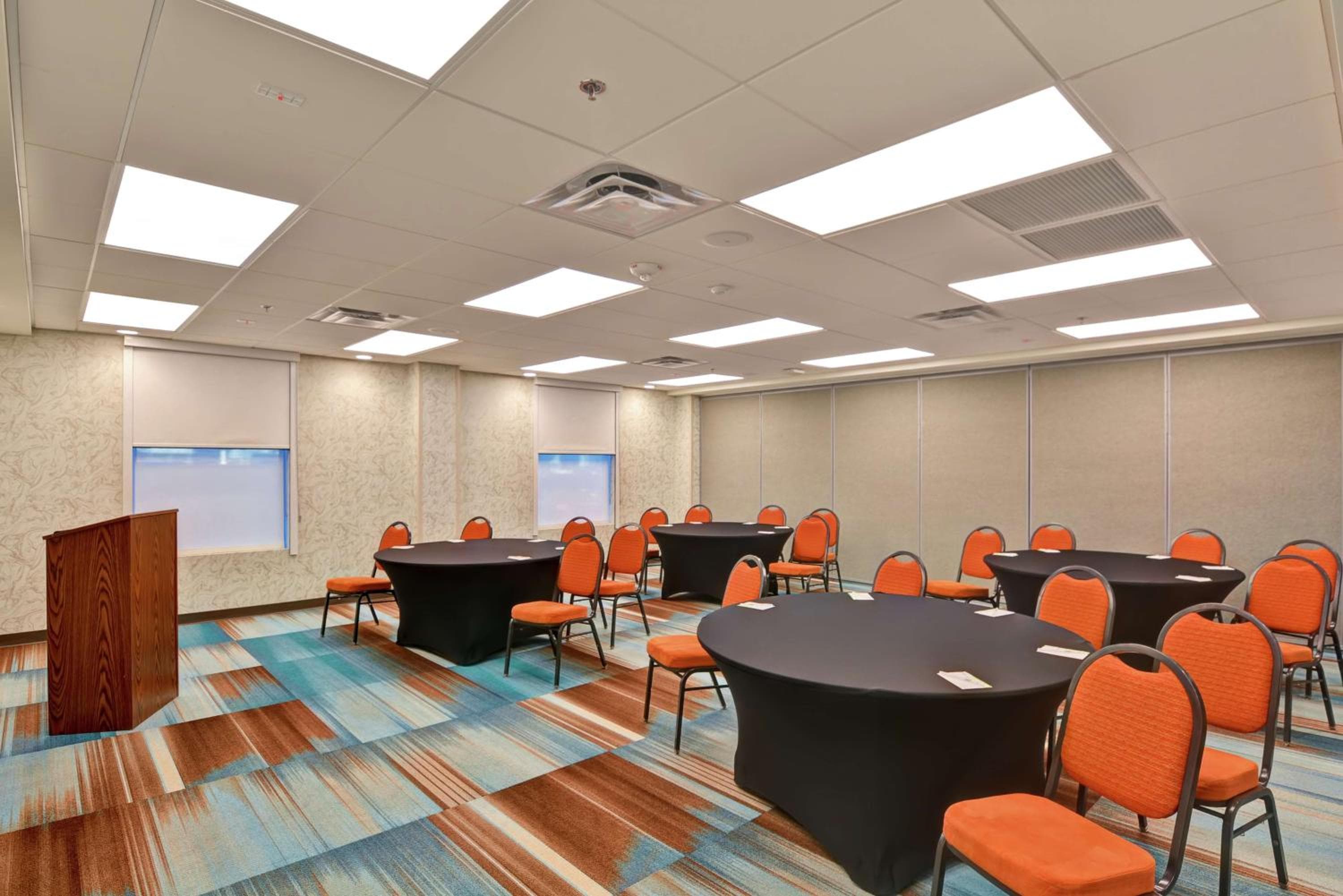 Home2 Suites By Hilton Las Vegas Strip Sur — 30