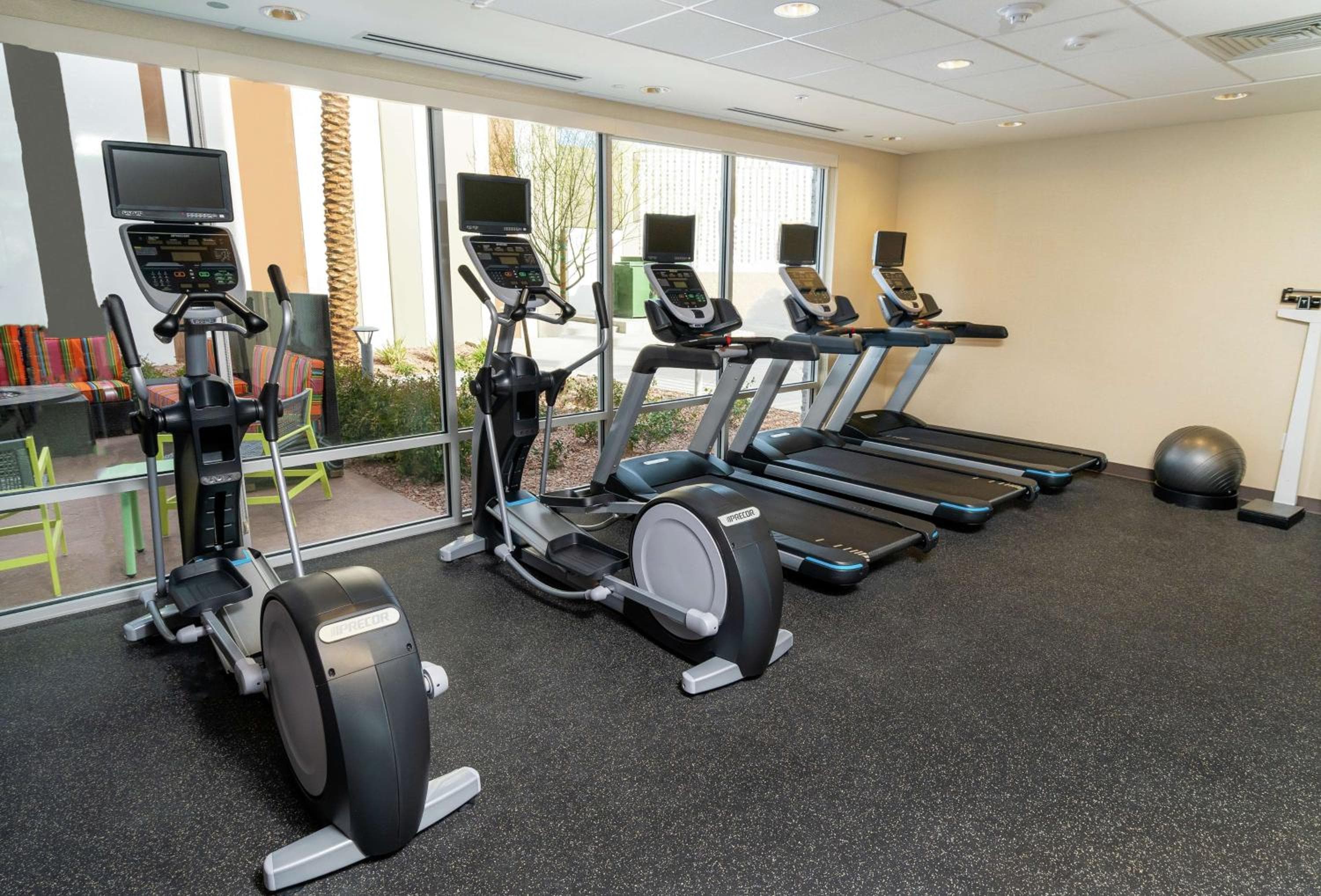 Home2 Suites von Hilton Las Vegas Stadium District — 17