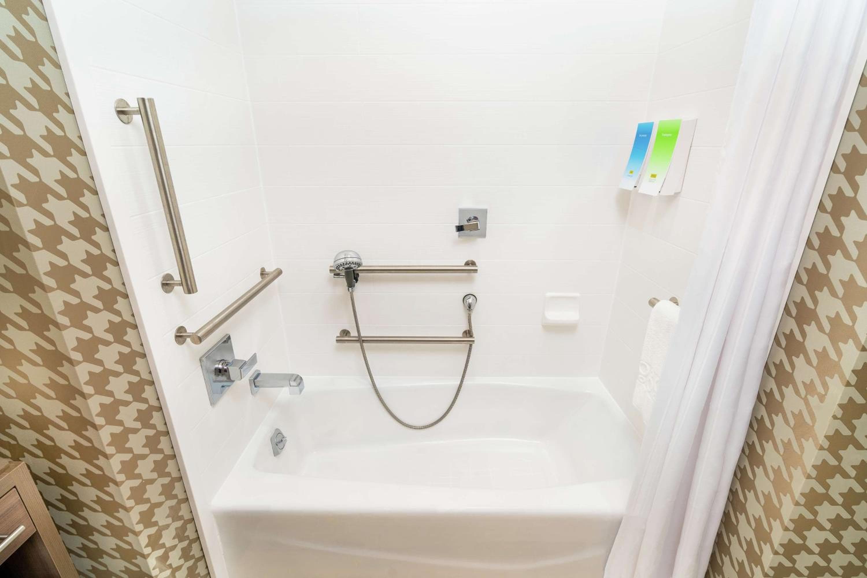 Home2 Suites von Hilton Las Vegas Stadium District — 21