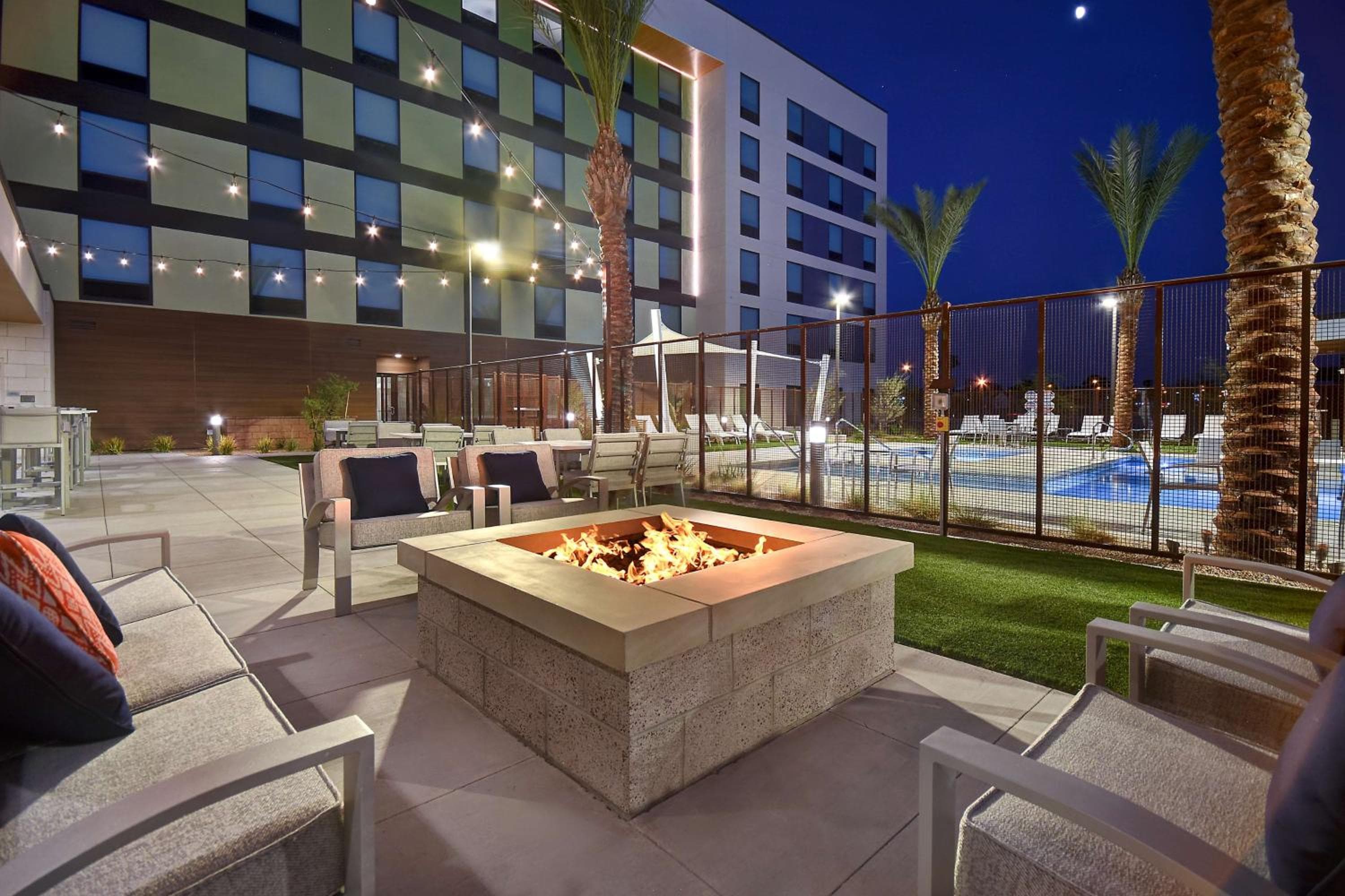 Home2 Suites by Hilton Las Vegas Convention Center - Sin tarifa de resort — 9