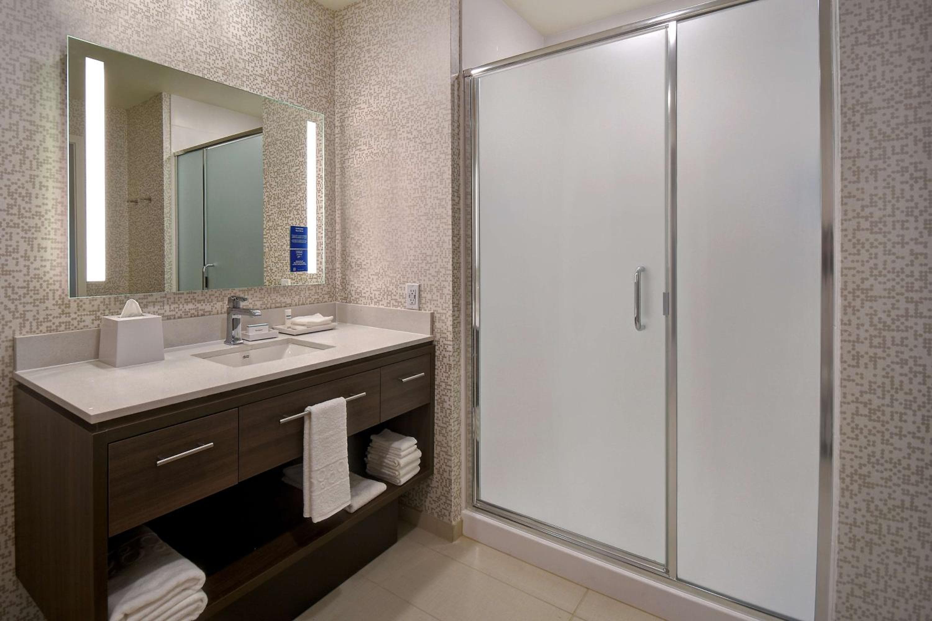 Home2 Suites by Hilton Las Vegas Convention Center - No Resort Fee — 29
