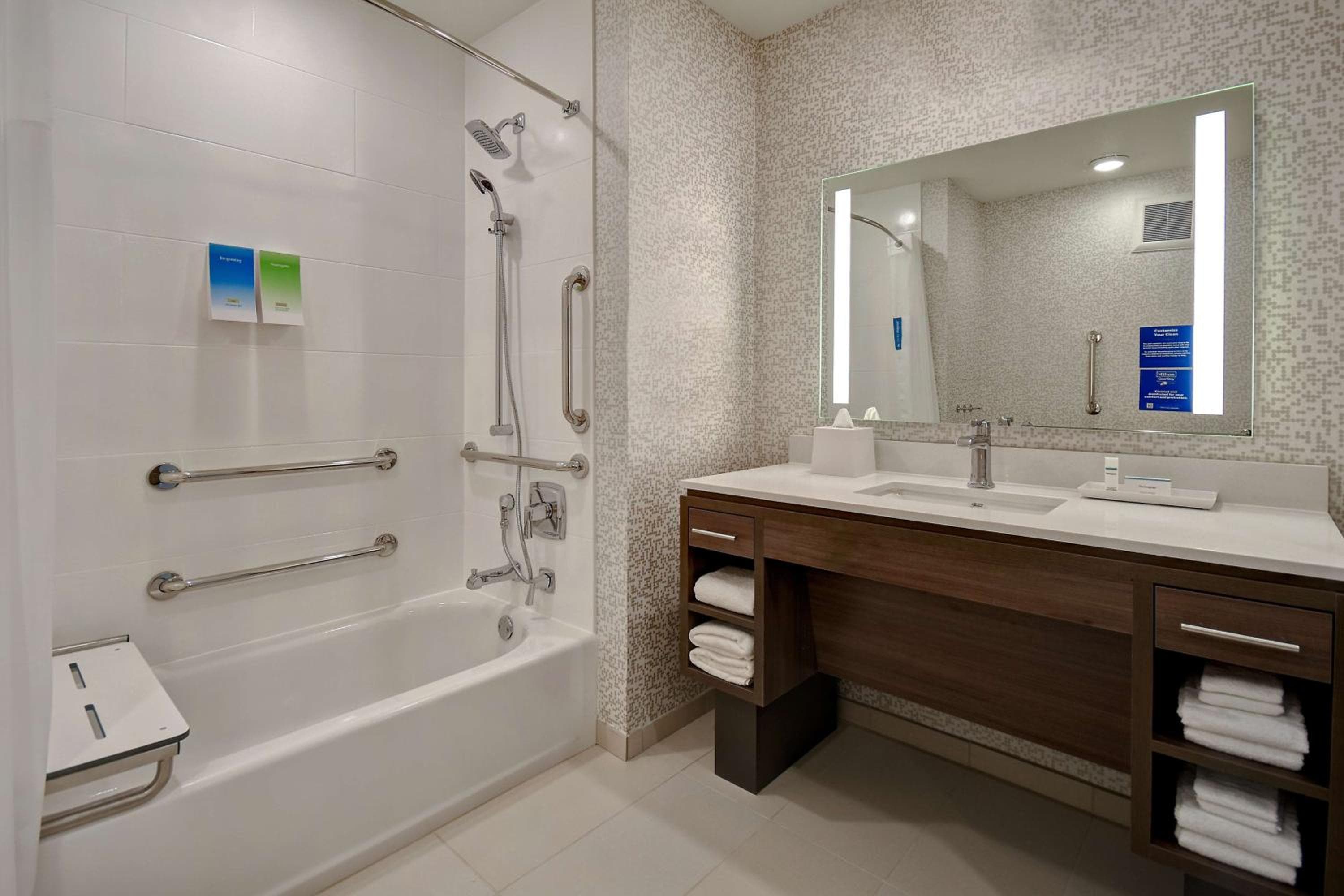 Home2 Suites by Hilton Las Vegas Convention Center - No Resort Fee — 4