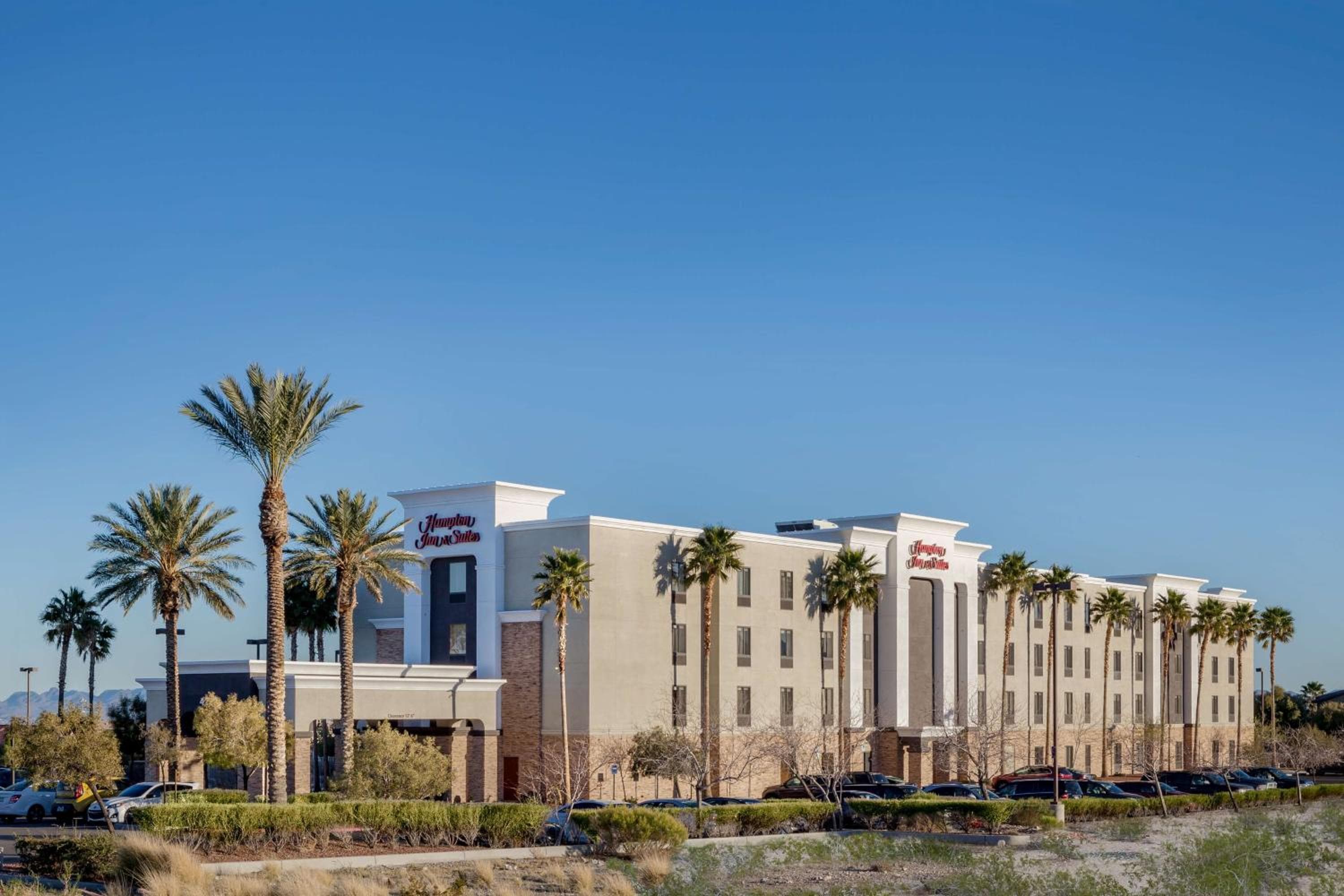 Hampton Inn & Suites Las Vegas-Red Rock/Summerlin — 2