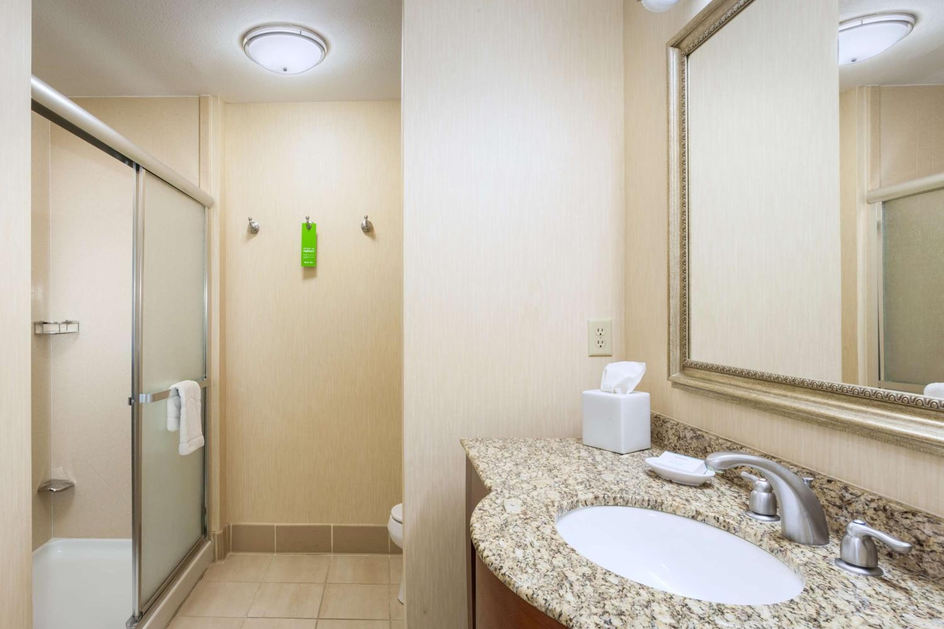 Hampton Inn & Suites Las Vegas-Red Rock/Summerlin — 13