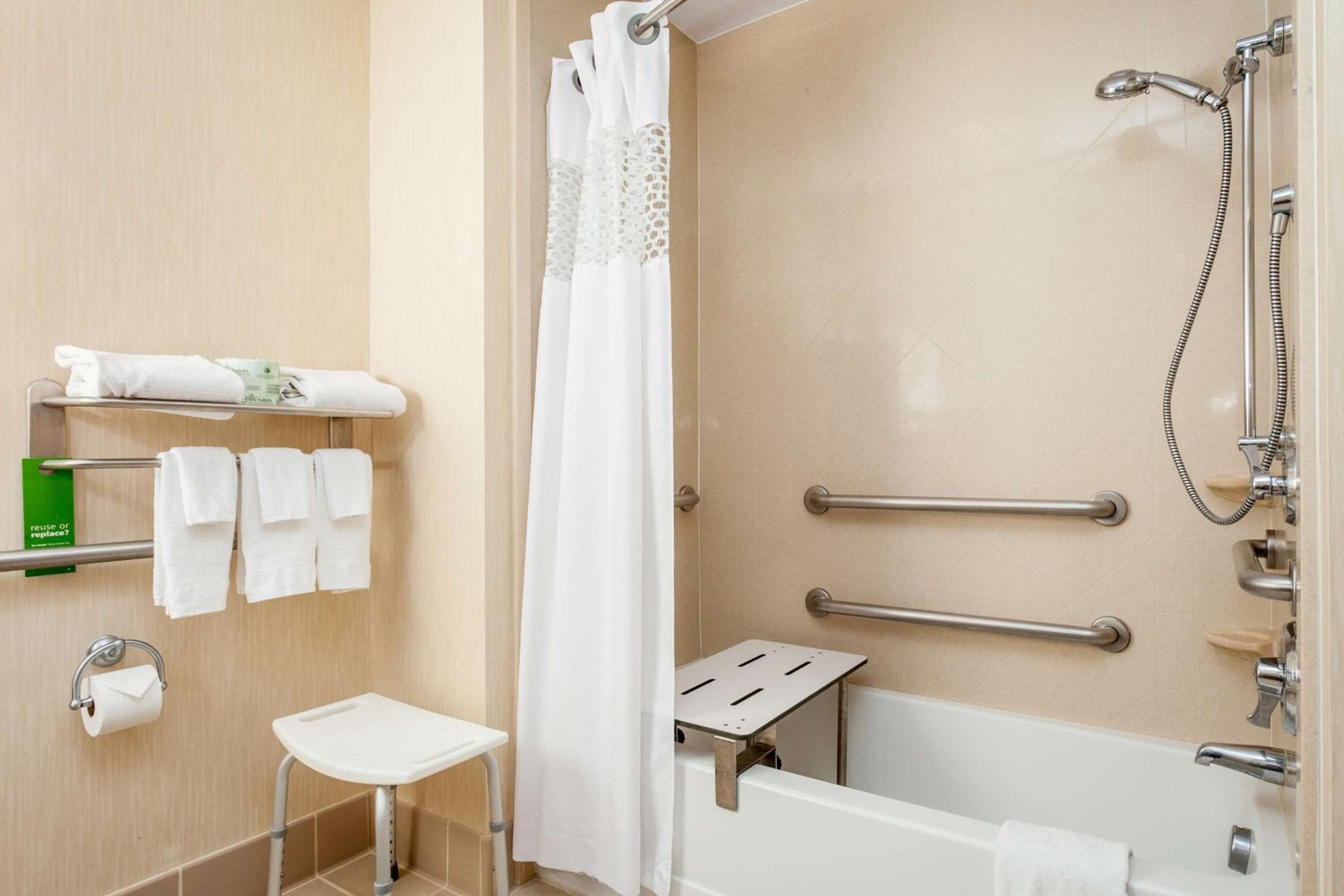 Hampton Inn & Suites Las Vegas-Red Rock/Summerlin — 14