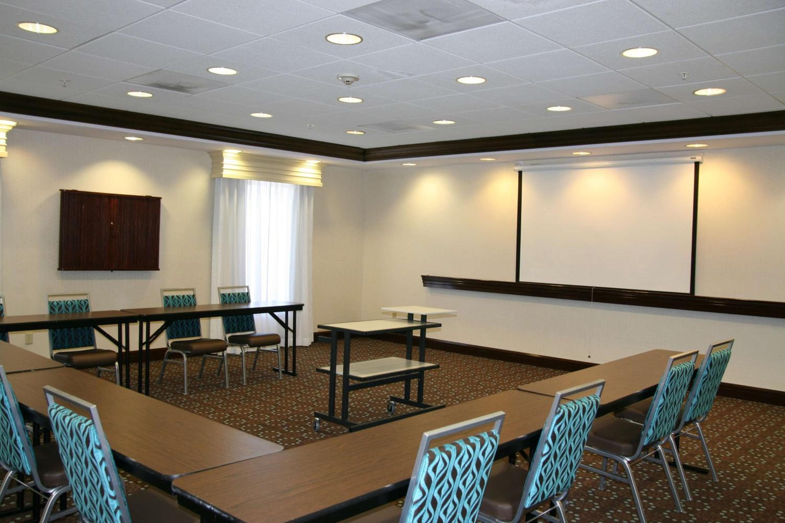 Hampton Inn & Suites Las Vegas-Red Rock/Summerlin — 21