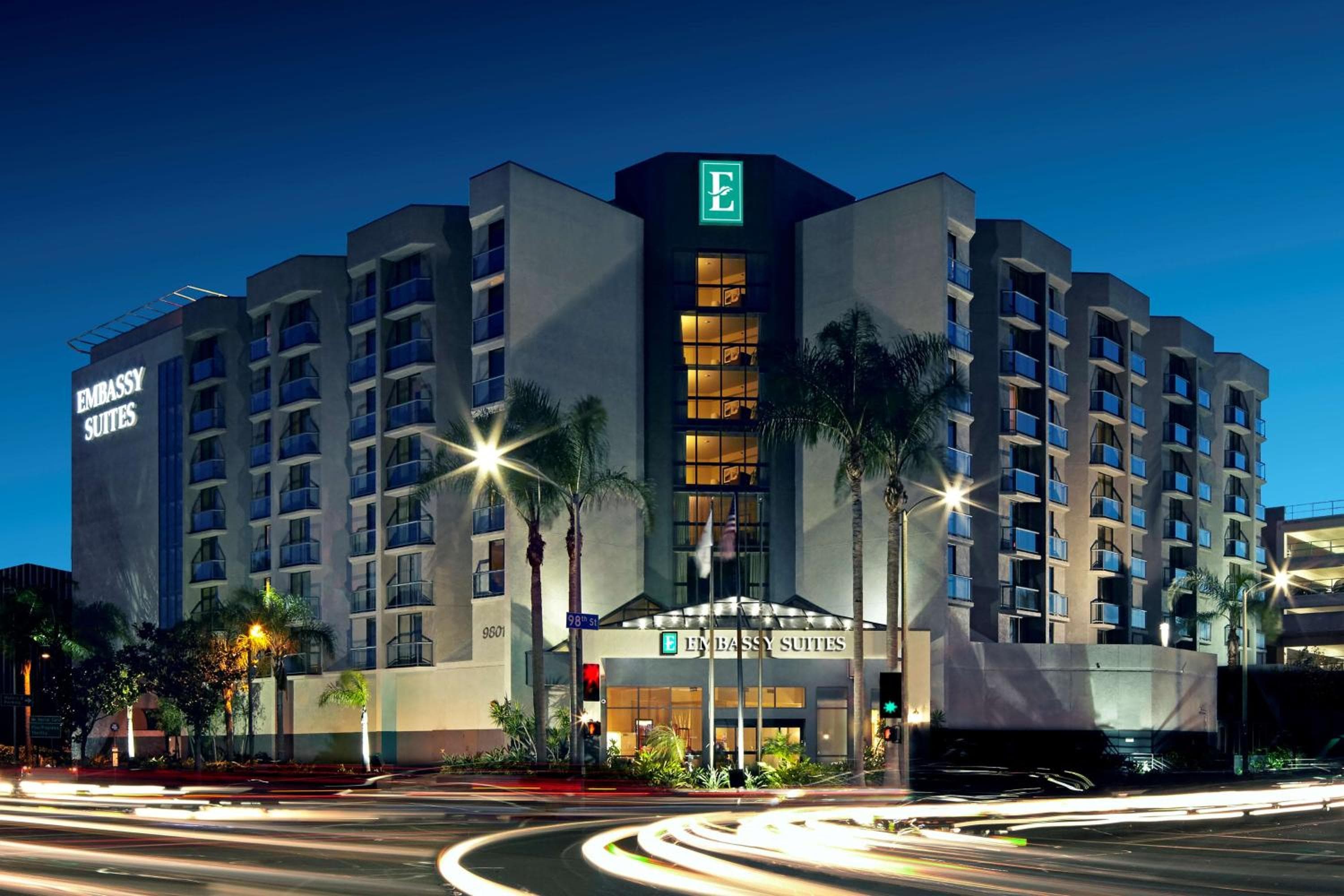 Embassy Suites Los Angeles - Aeroporto internazionale/Nord — 3