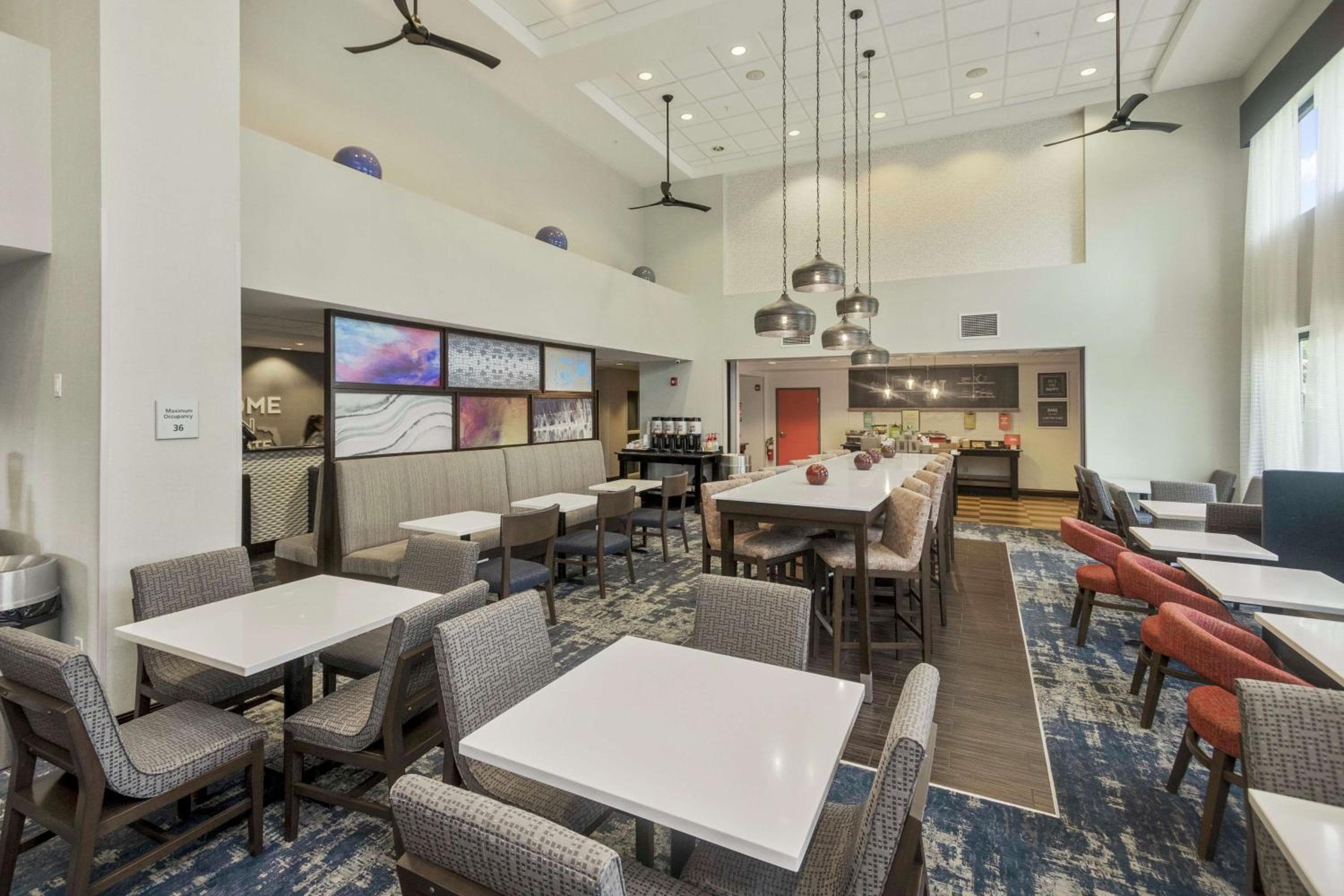 Hampton Inn & Suites Orlando - Apopka — 10