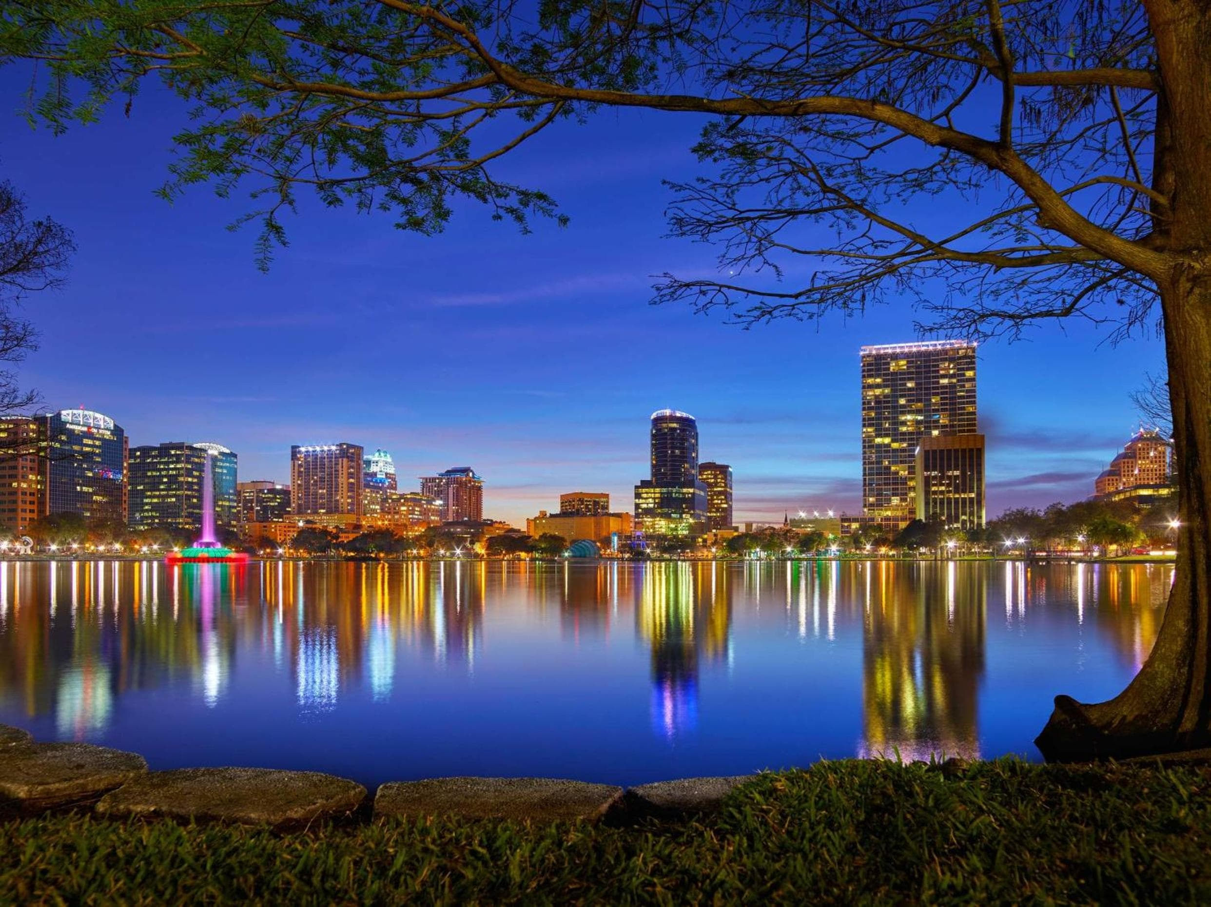 Embassy Suites by Hilton Orlando Downtown — 30