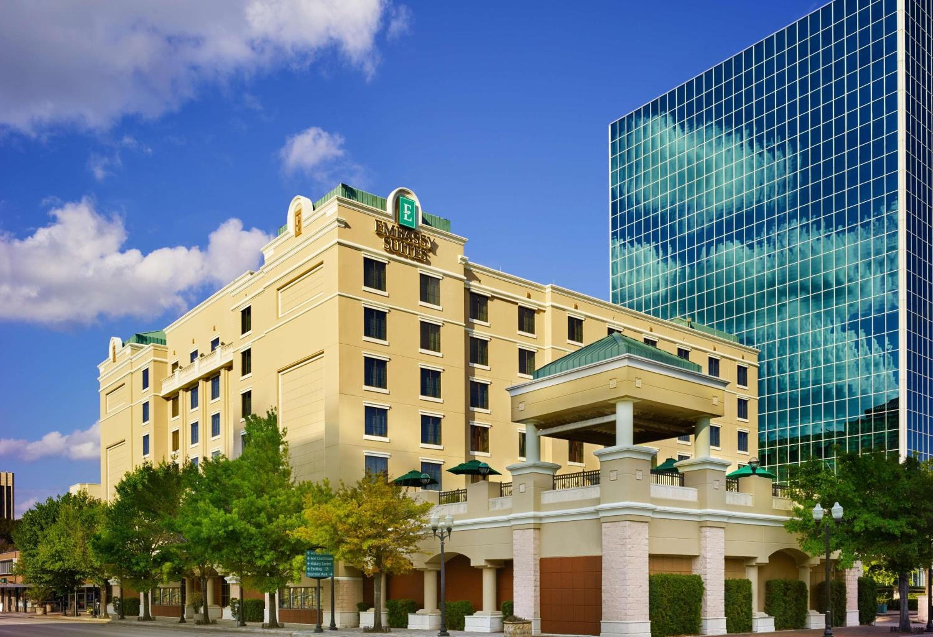 Embassy Suites by Hilton Orlando-Downtown — 1