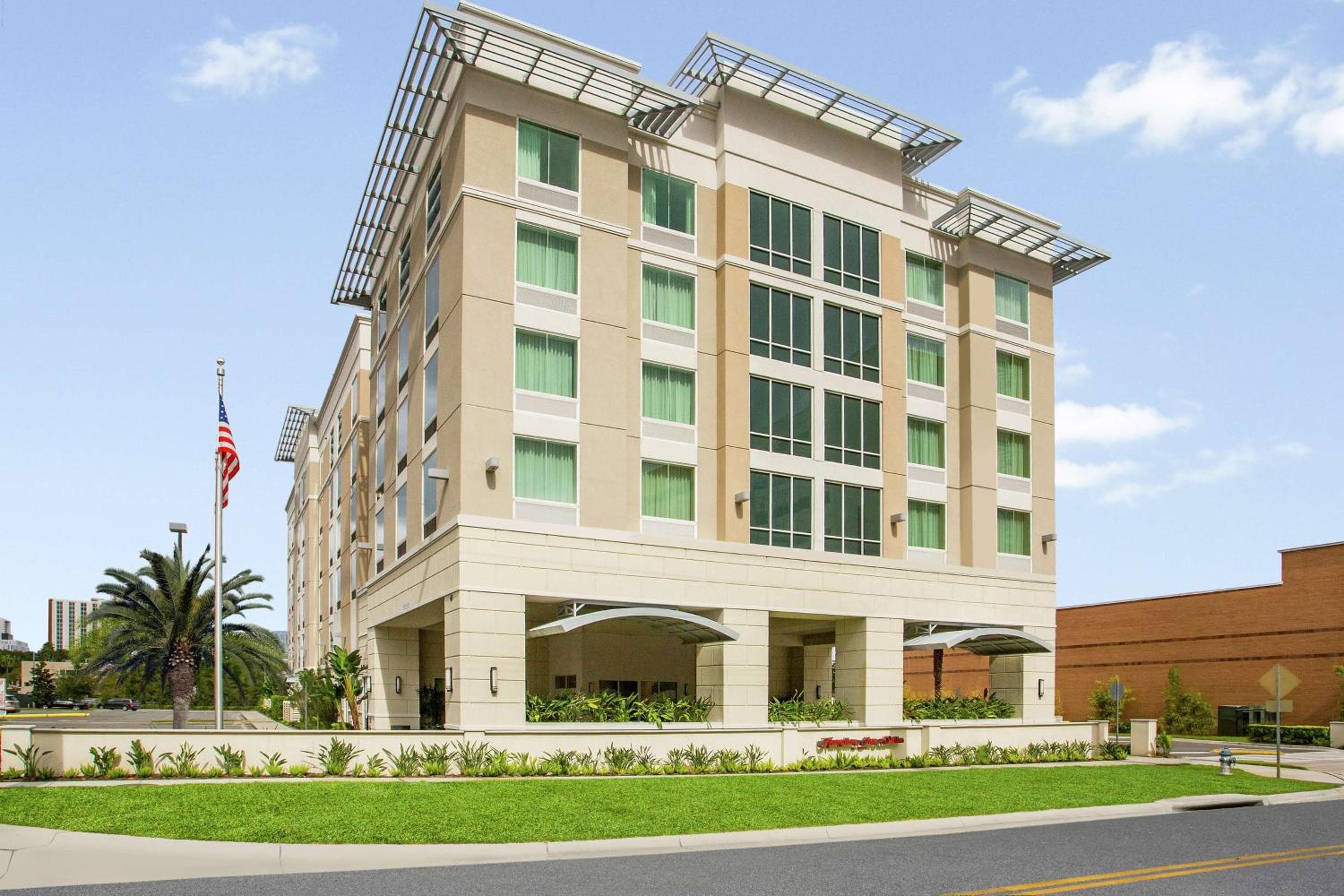 Hampton Inn & Suites Orlando/Downtown South - Medical Center — 1