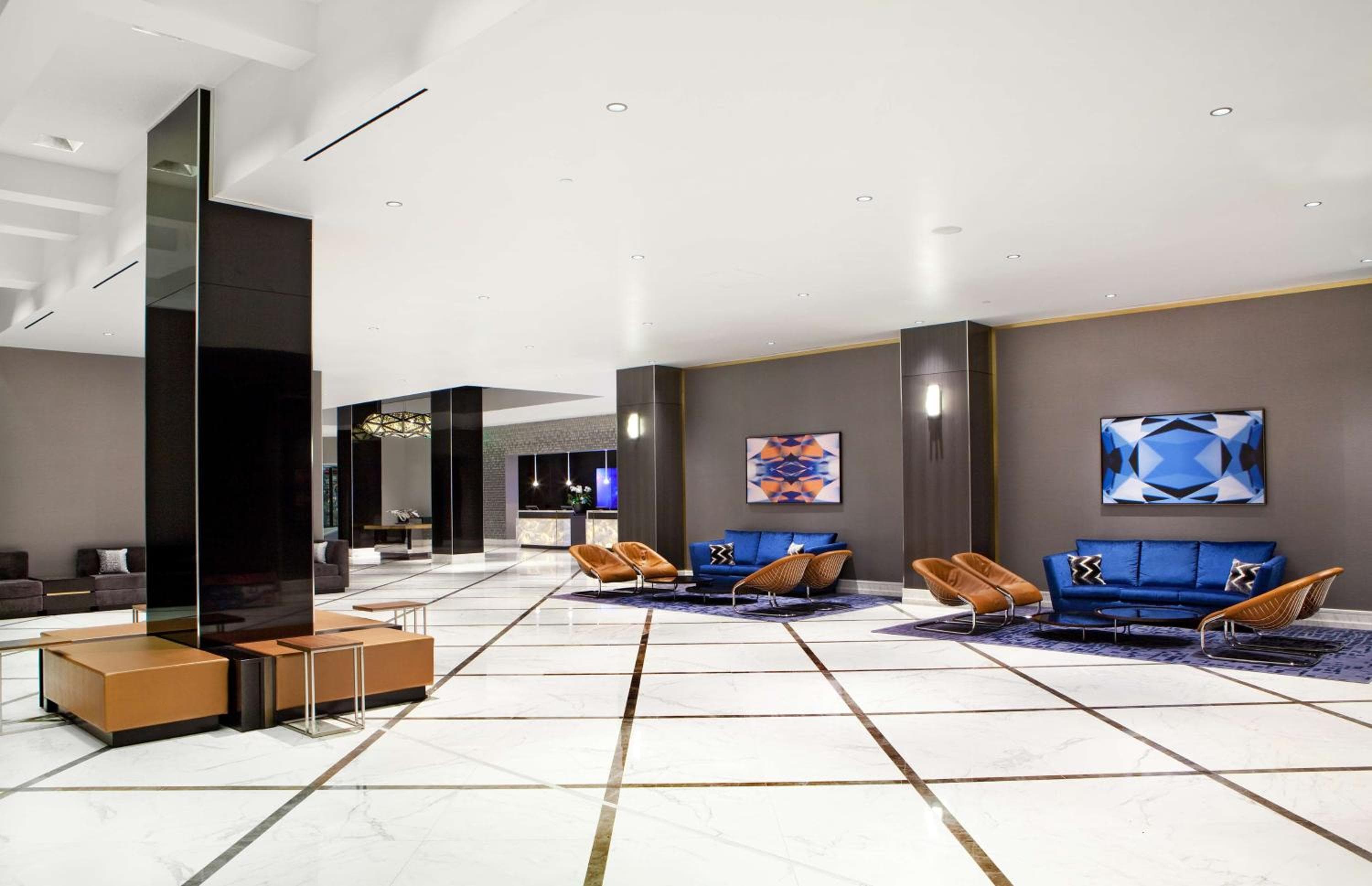 Hilton Miami Downtown — 8