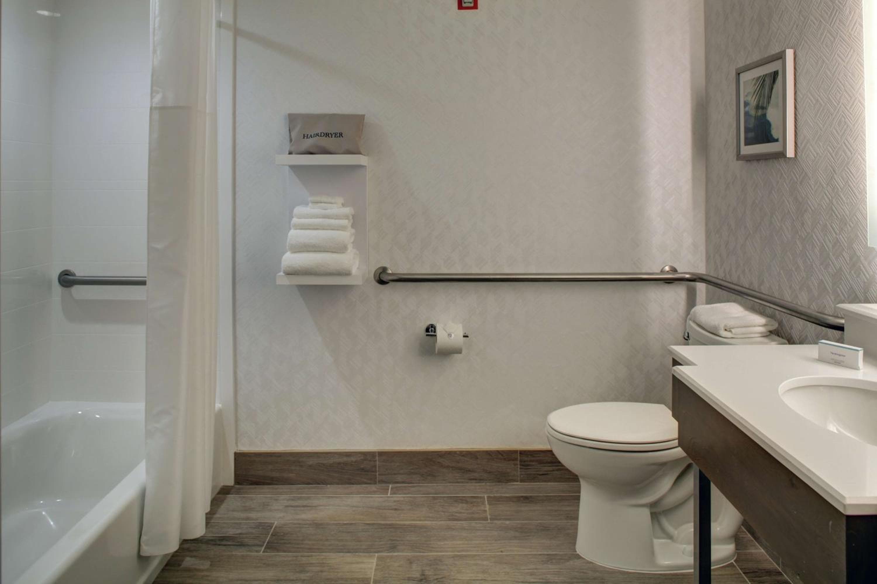 Hampton Inn & Suites Miami Aeroporto Sud/Laguna Blu — 17