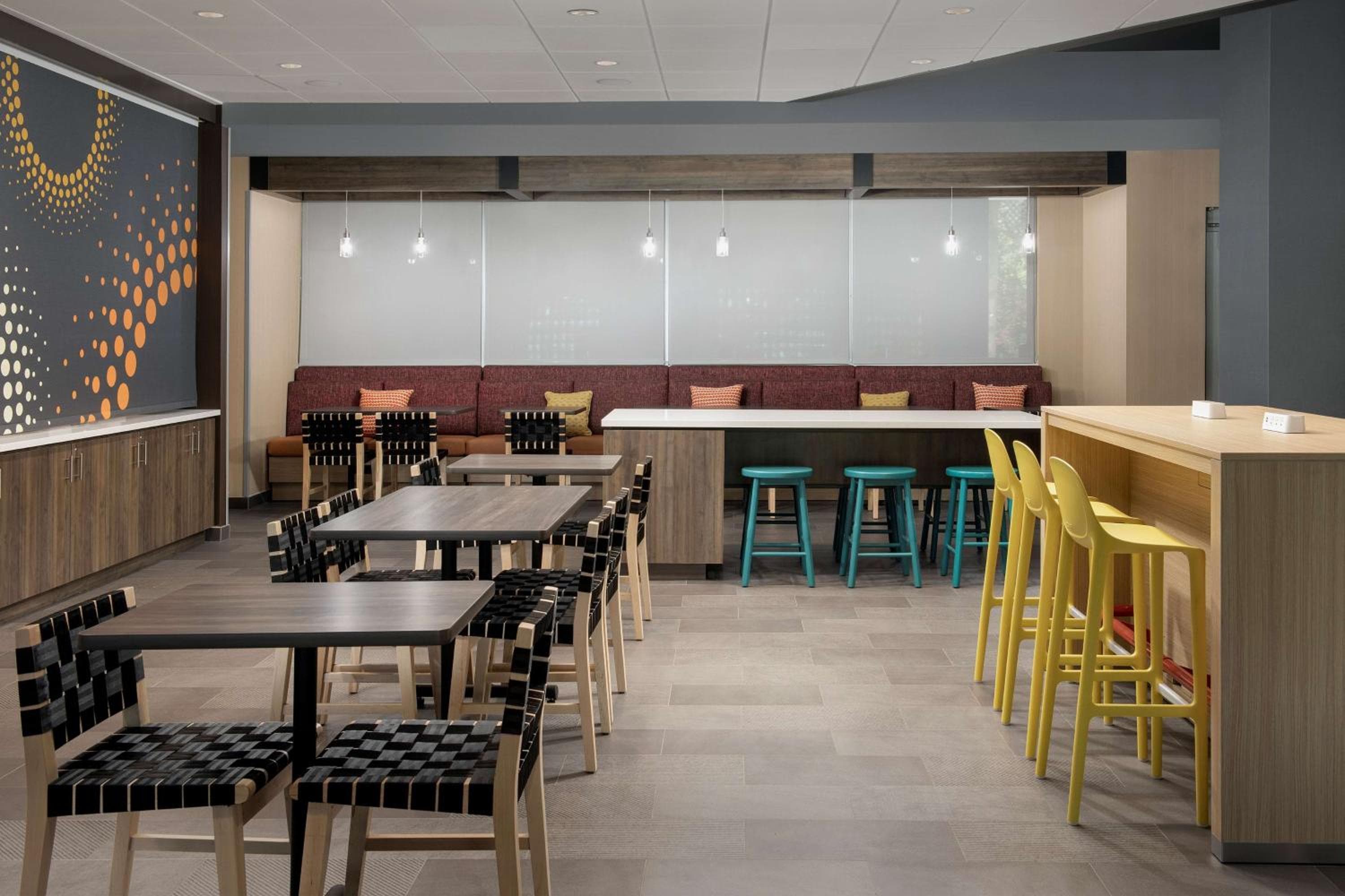 Tru By Hilton Miami West Brickell — 13