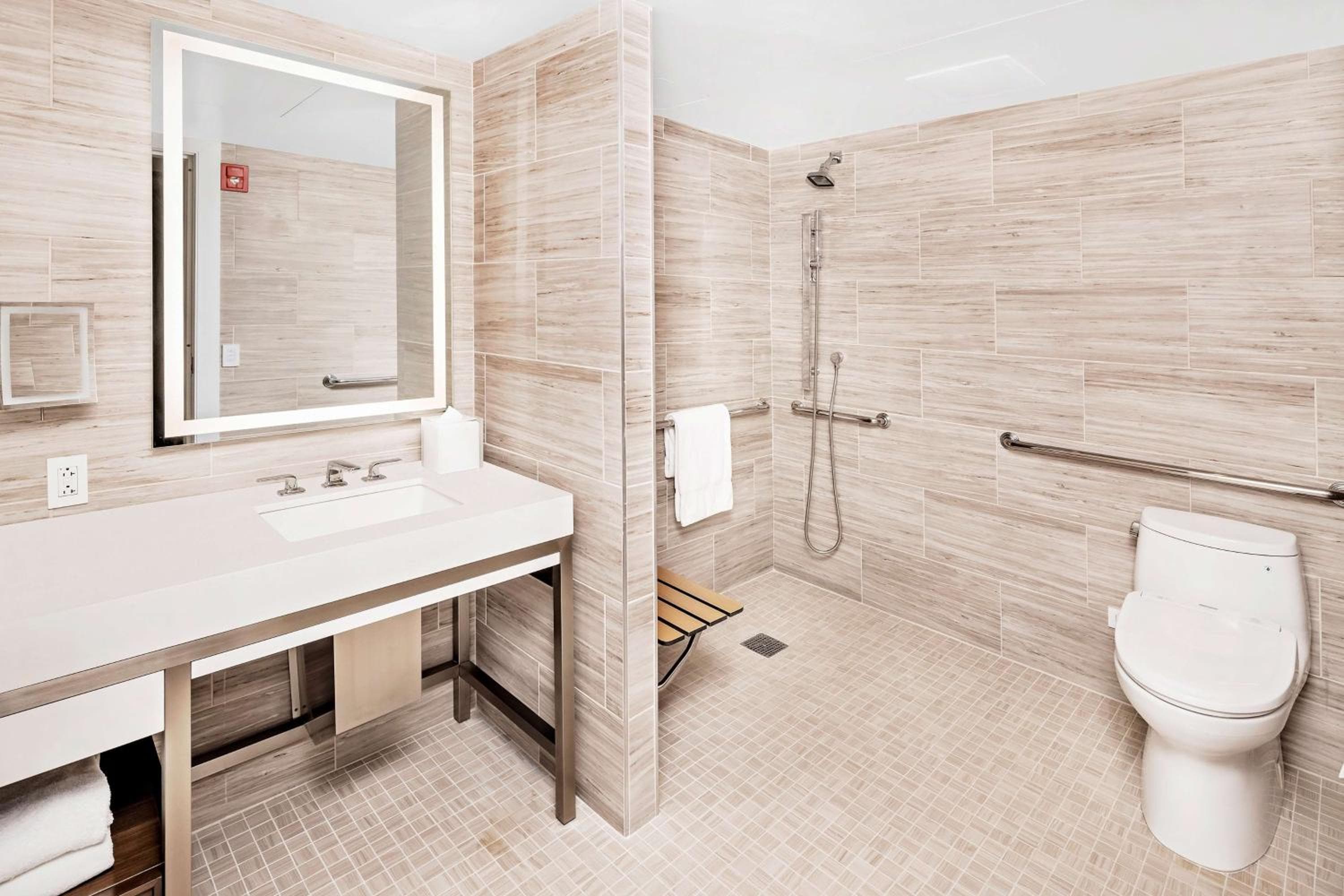 Hilton Club The Quin New York — 10