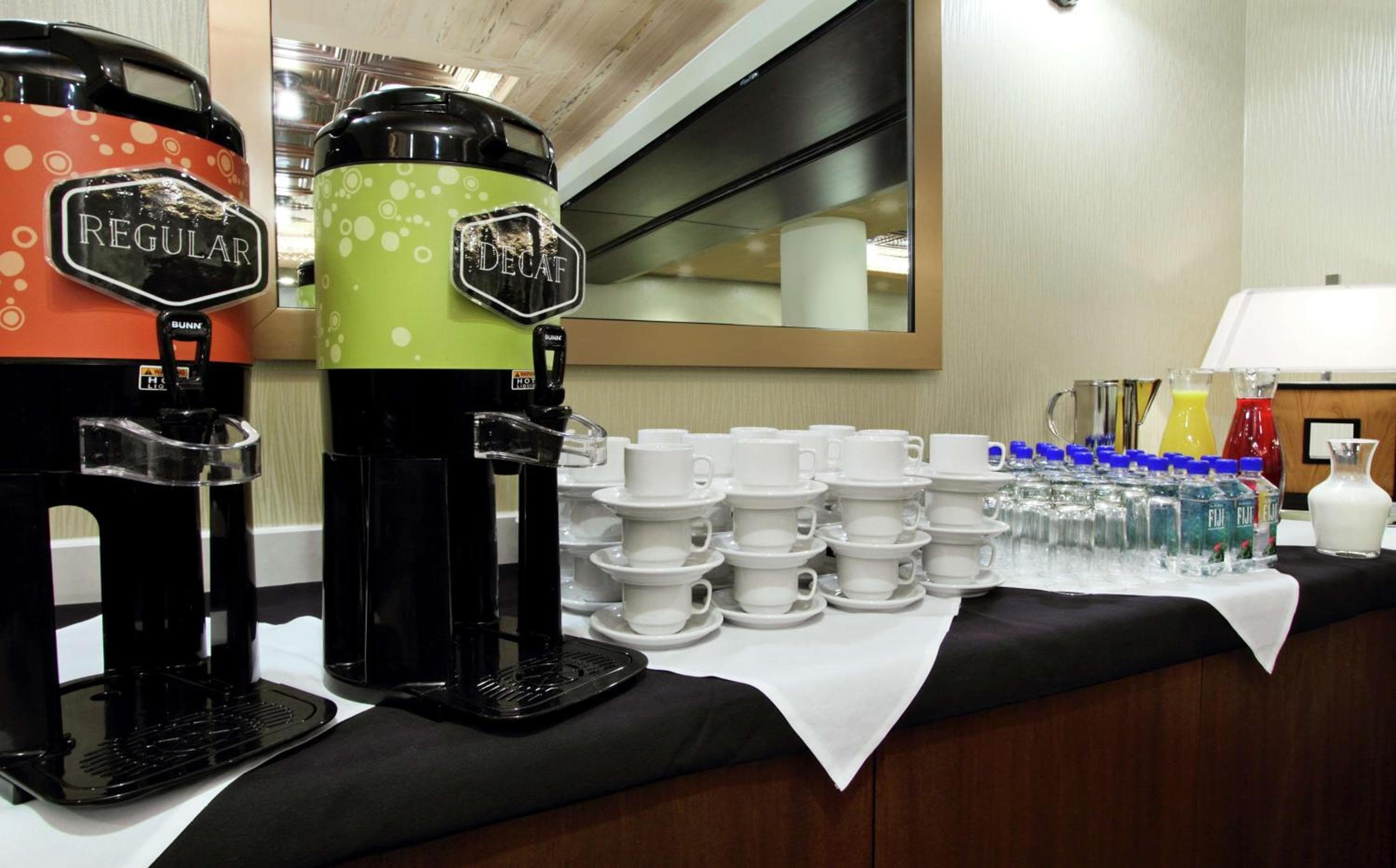 Hilton Garden Inn New York/Midtown Park Avenue — 7