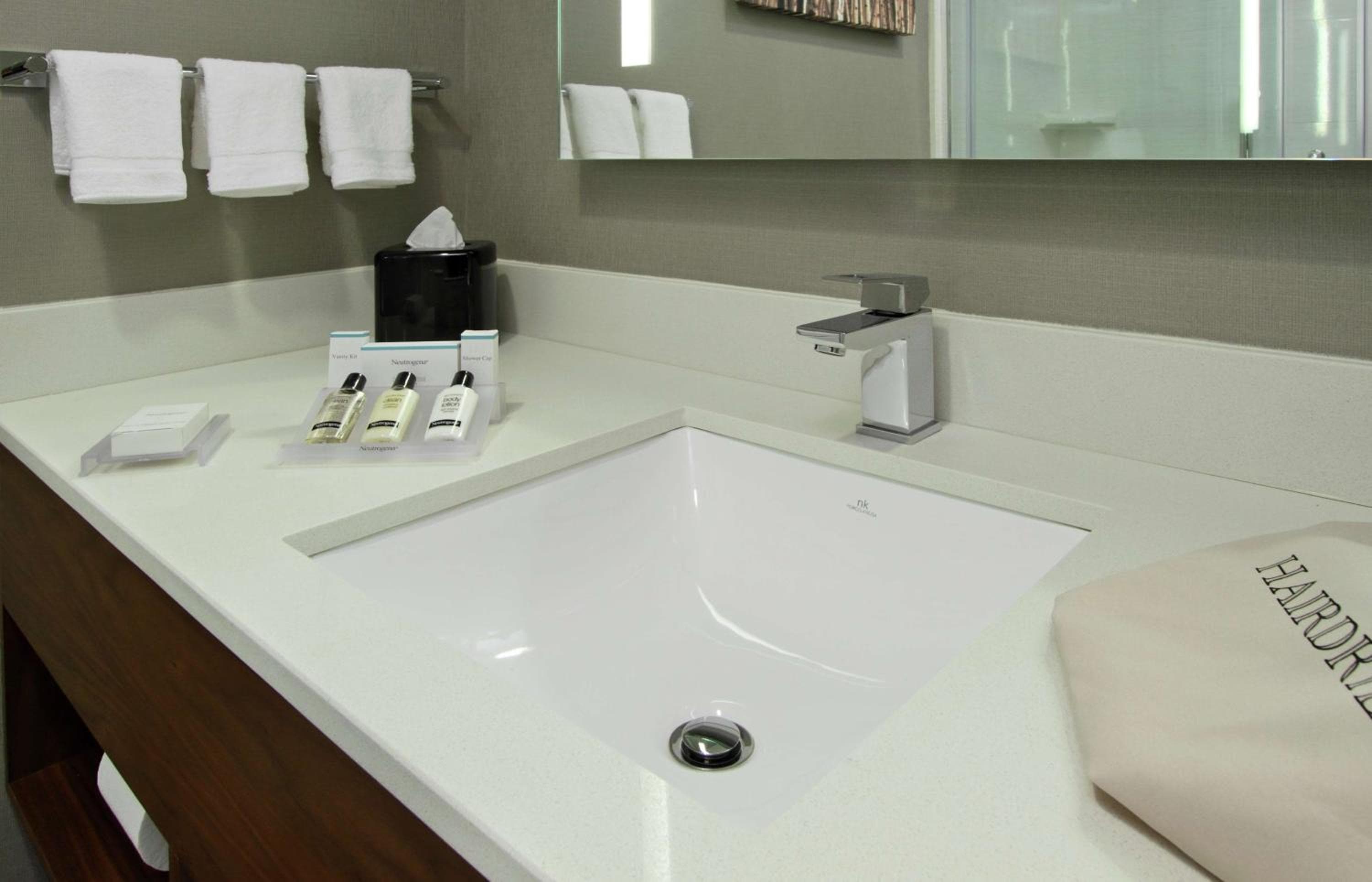 Hilton Garden Inn New York/Midtown Park Avenue — 25