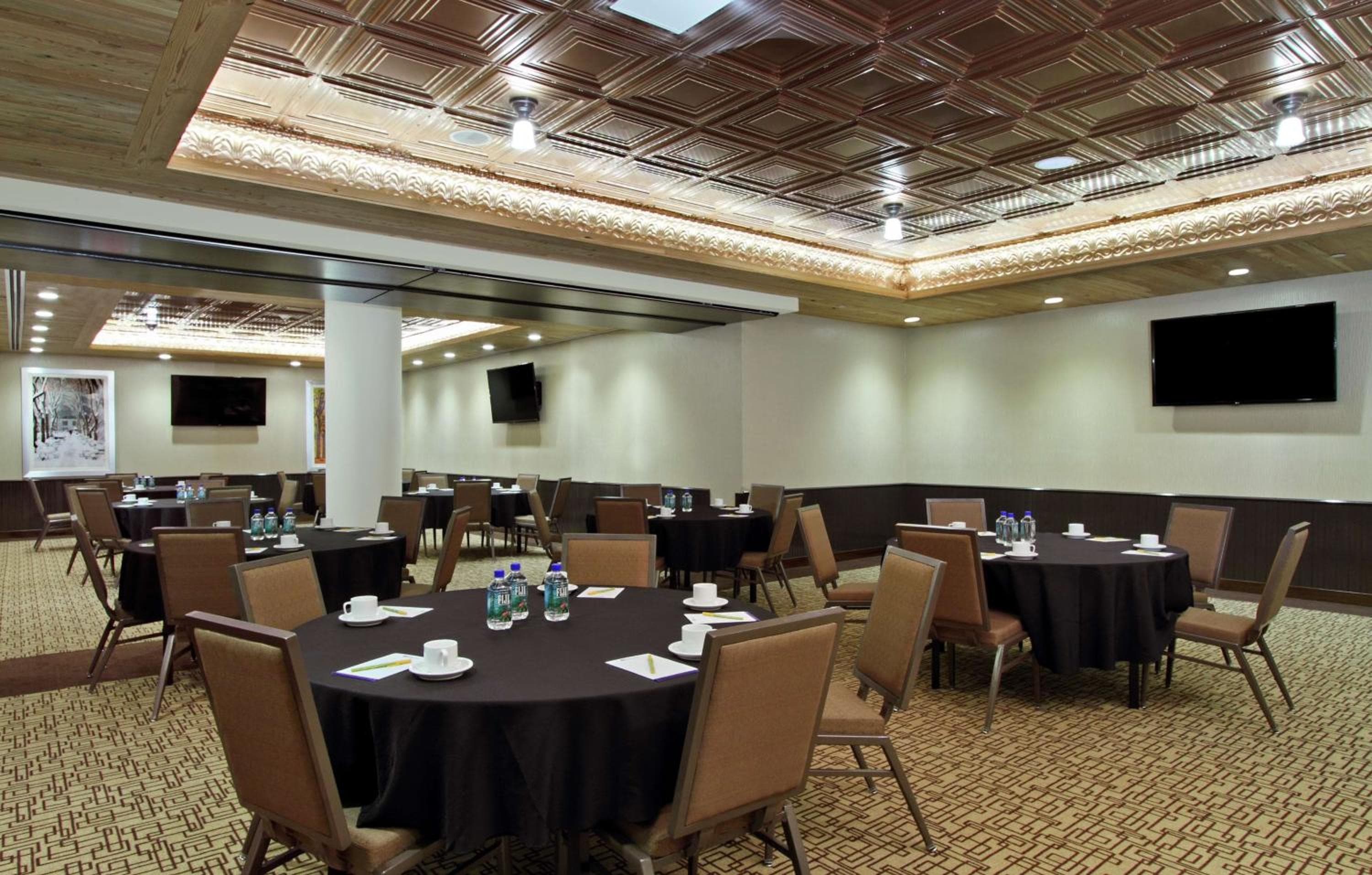 Hilton Garden Inn New York/Midtown Park Avenue — 19