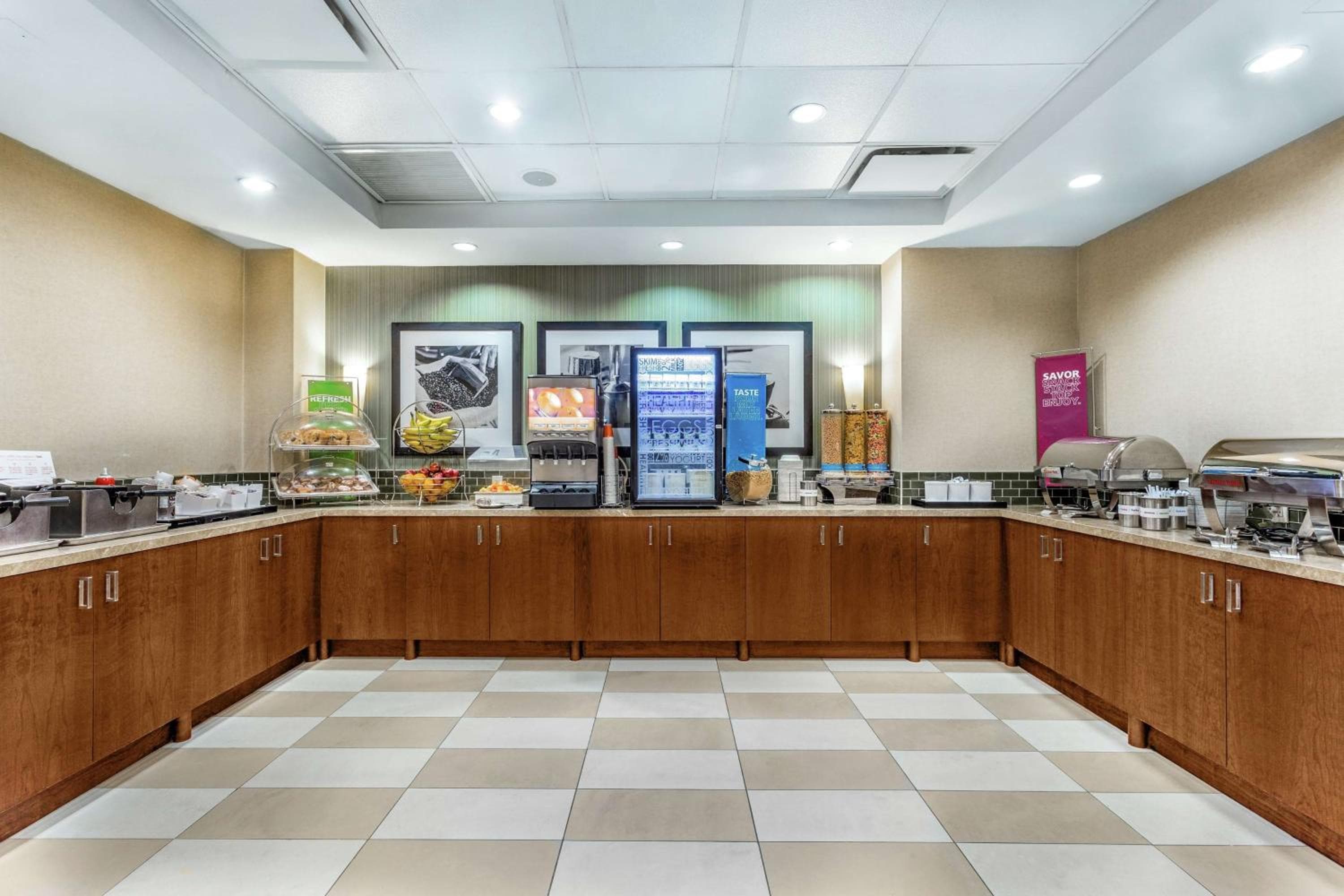 Hampton Inn Manhattan Grand Central — 9