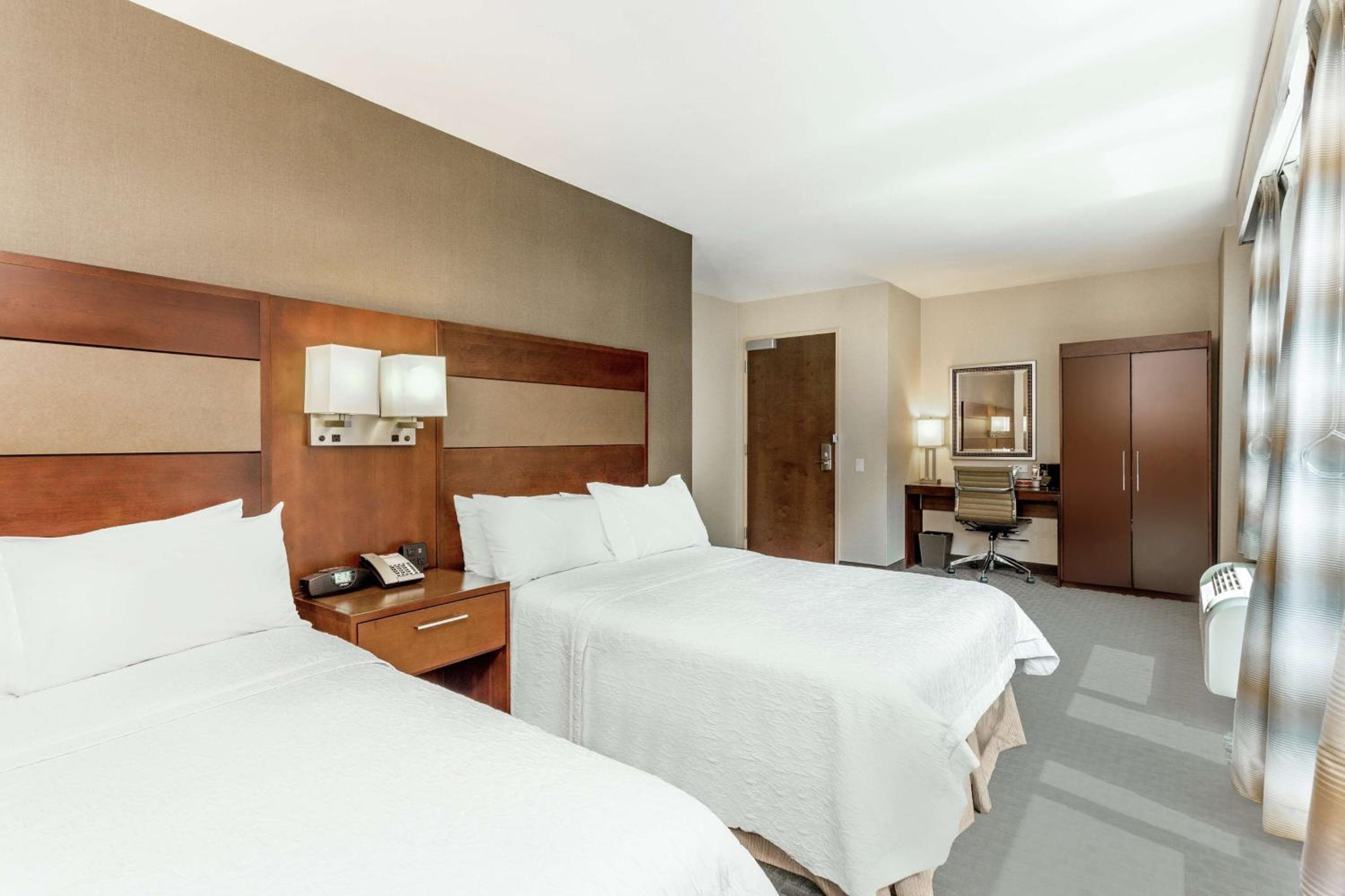 Hampton Inn Manhattan Grand Central — 2
